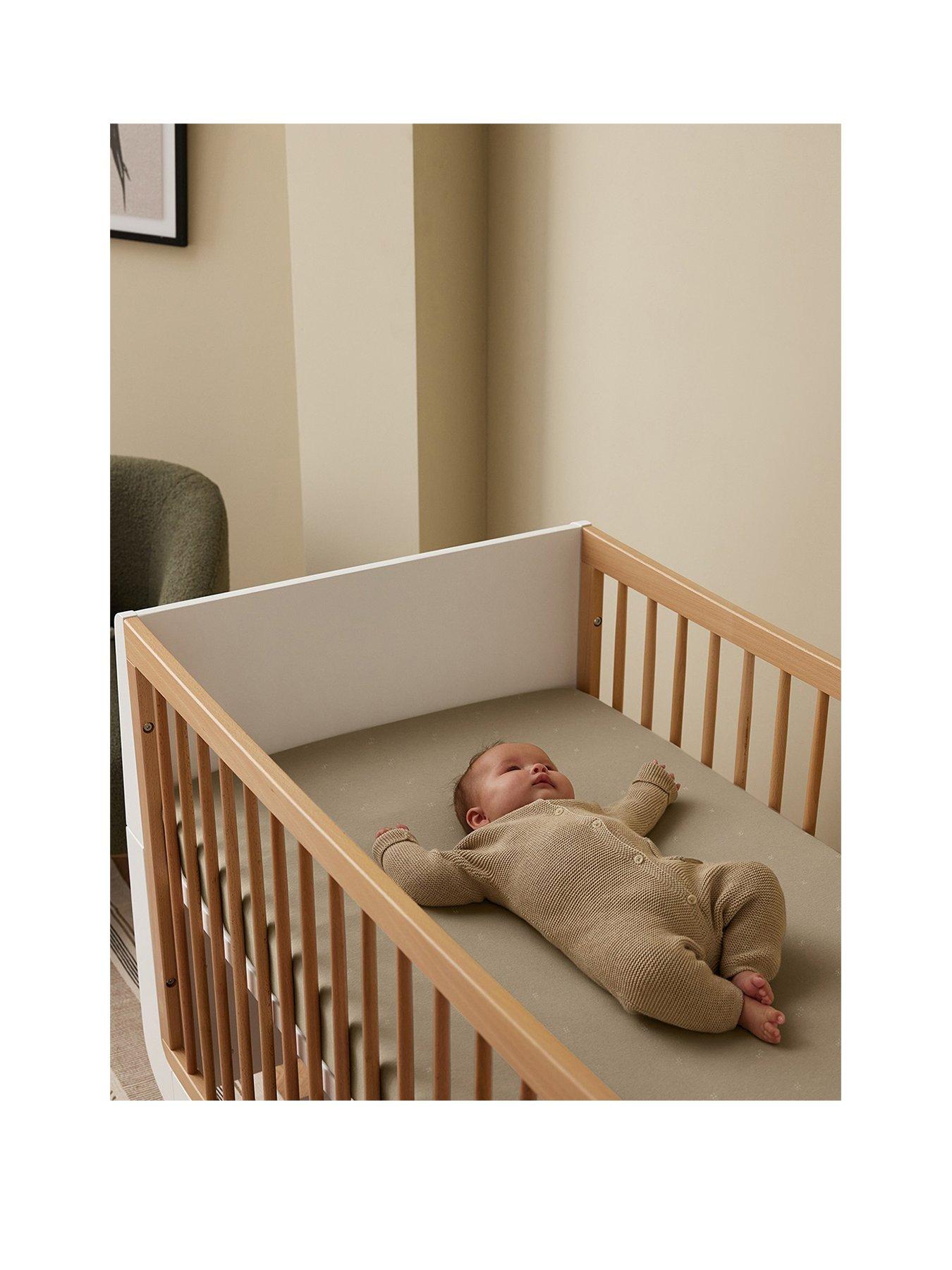 Image 2 of 3 of Snuz Sn&uuml;z Twin Pack Cot Bed Sheets - Sage/Cross