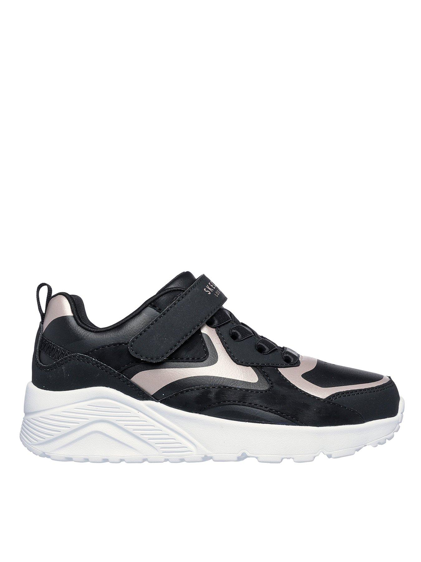 Skechers Gore  &  Strap Sneaker W/Color Block Detail - Black