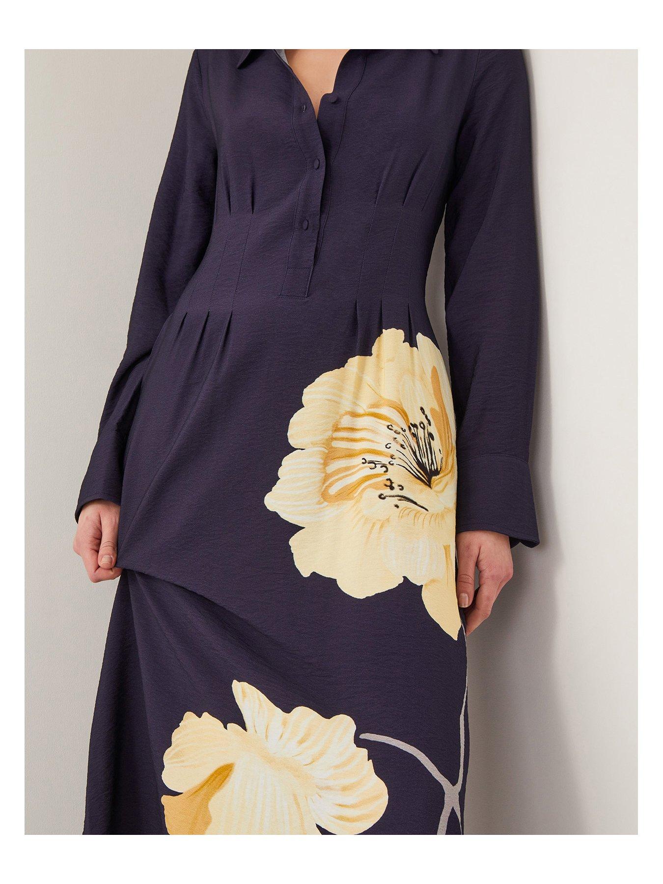Image 4 of 6 of Monsoon Fearne Flower Dress - Navy