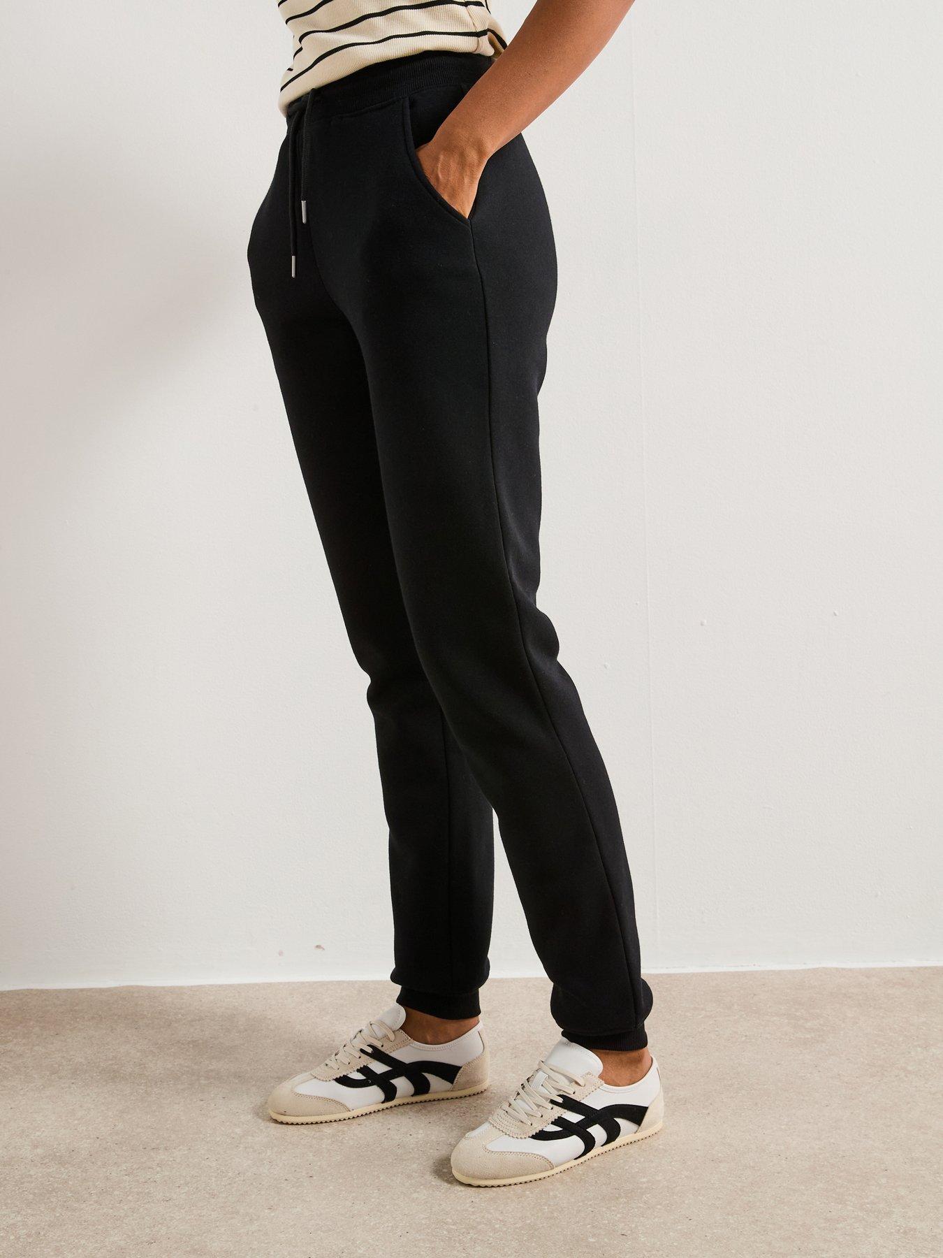 undefined The Essential Joggers - Black