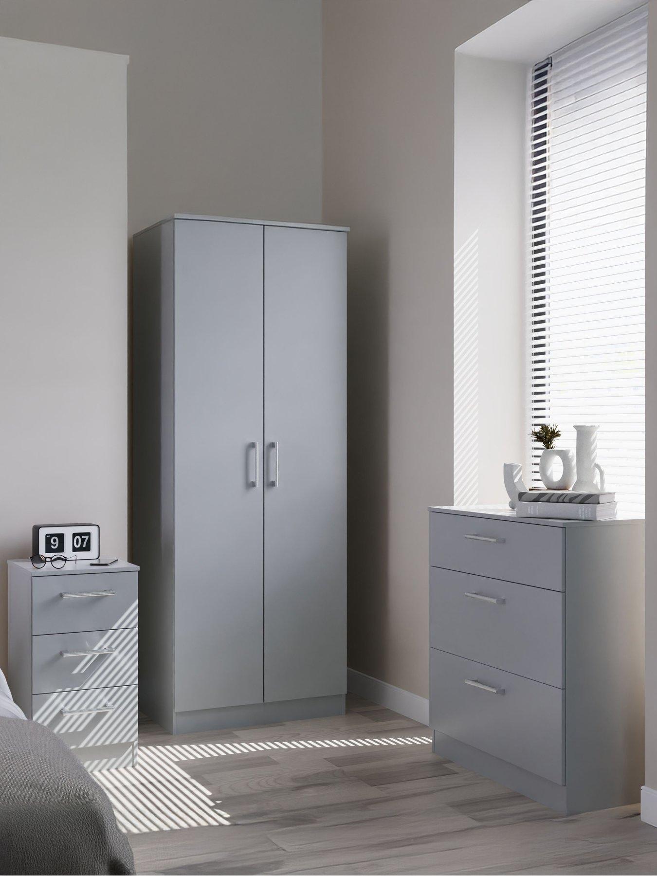undefined Chester Ready Assembled Bedroom Furniture Package - 2 Door Wardrobe, 3 Drawer Chest and 3 Bedside Table