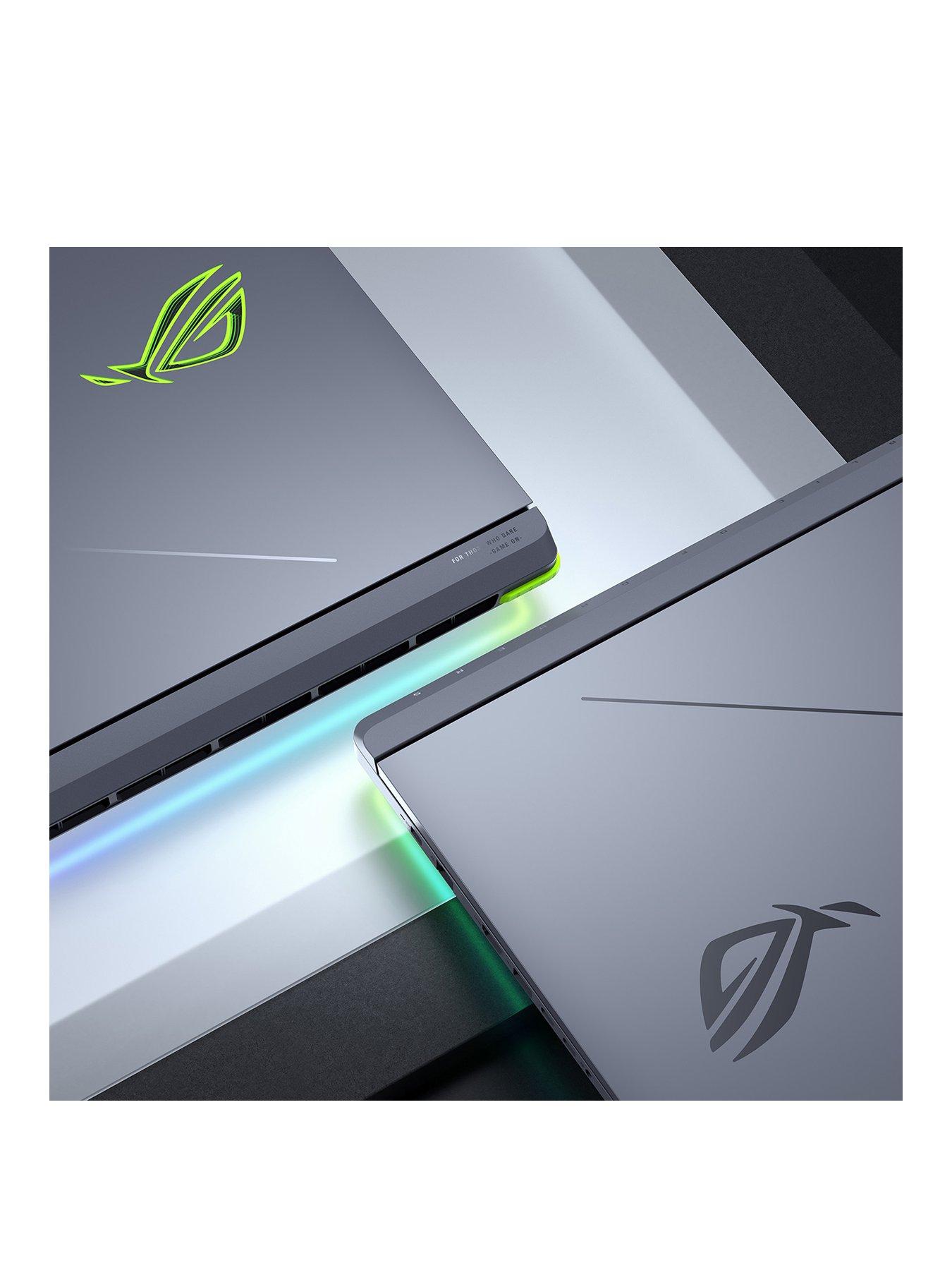 Image 3 of 7 of Asus Strix Gaming Laptop - GeForce RTX 5070 Ti - 16in WQXGA (240Hz) - Intel Core Ultra 9 - 32GB RAM - 1TB SSD - Grey