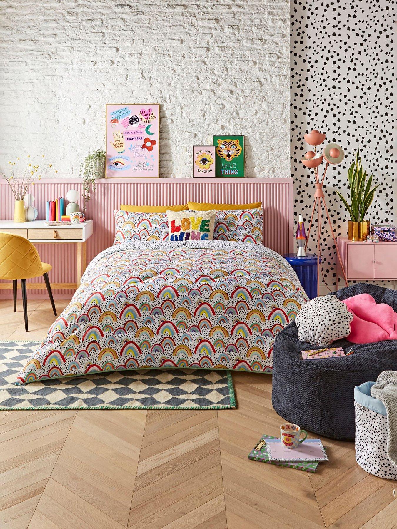 undefined x Eleanor Bowmer Rainbow Print Coverless Quilt and Pillowcase Set