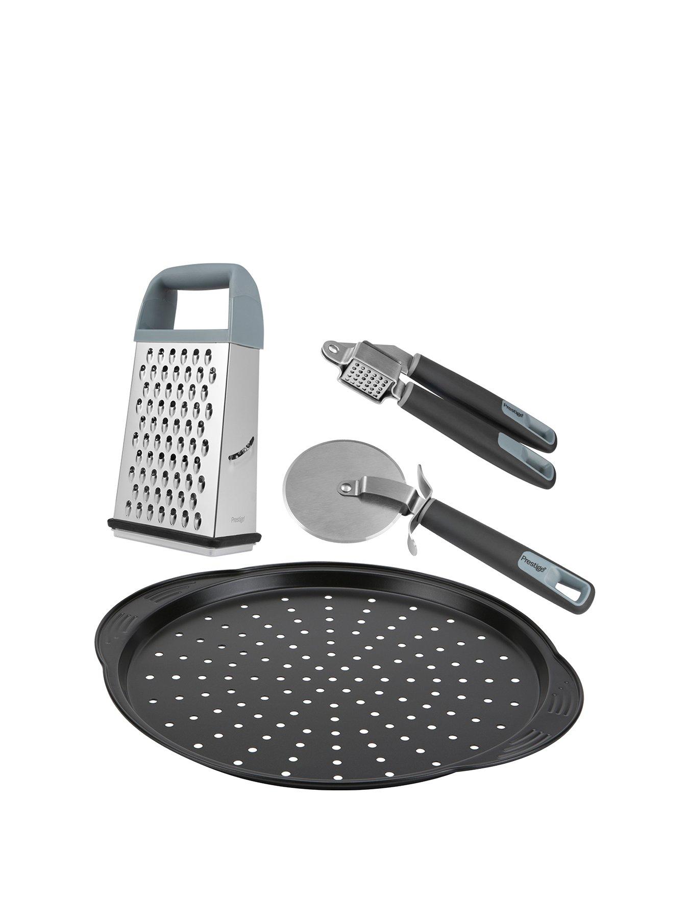 Prestige 4pc Pizza Making Kit