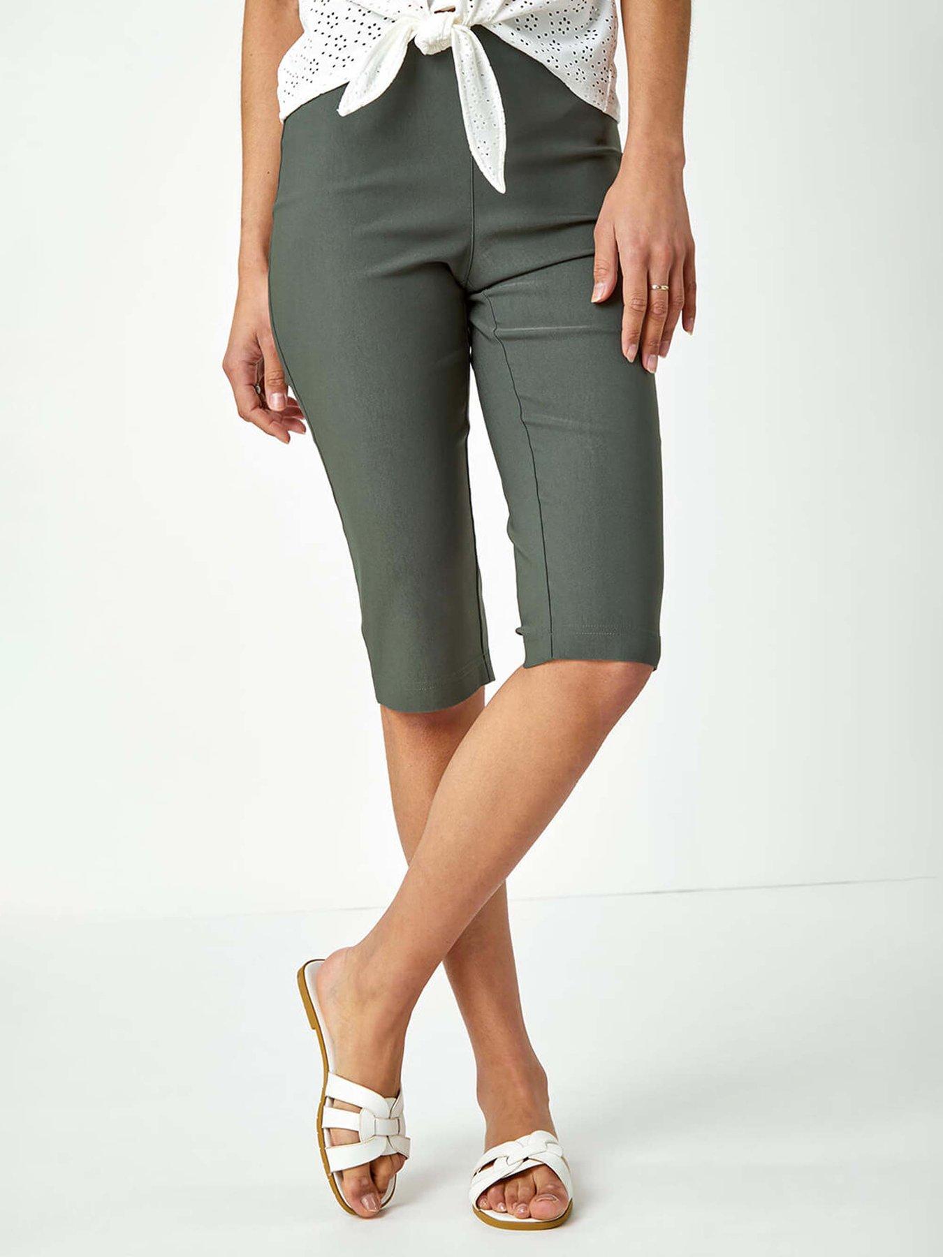 undefined Elastic Waist Knee Length Stretch Shorts - Green