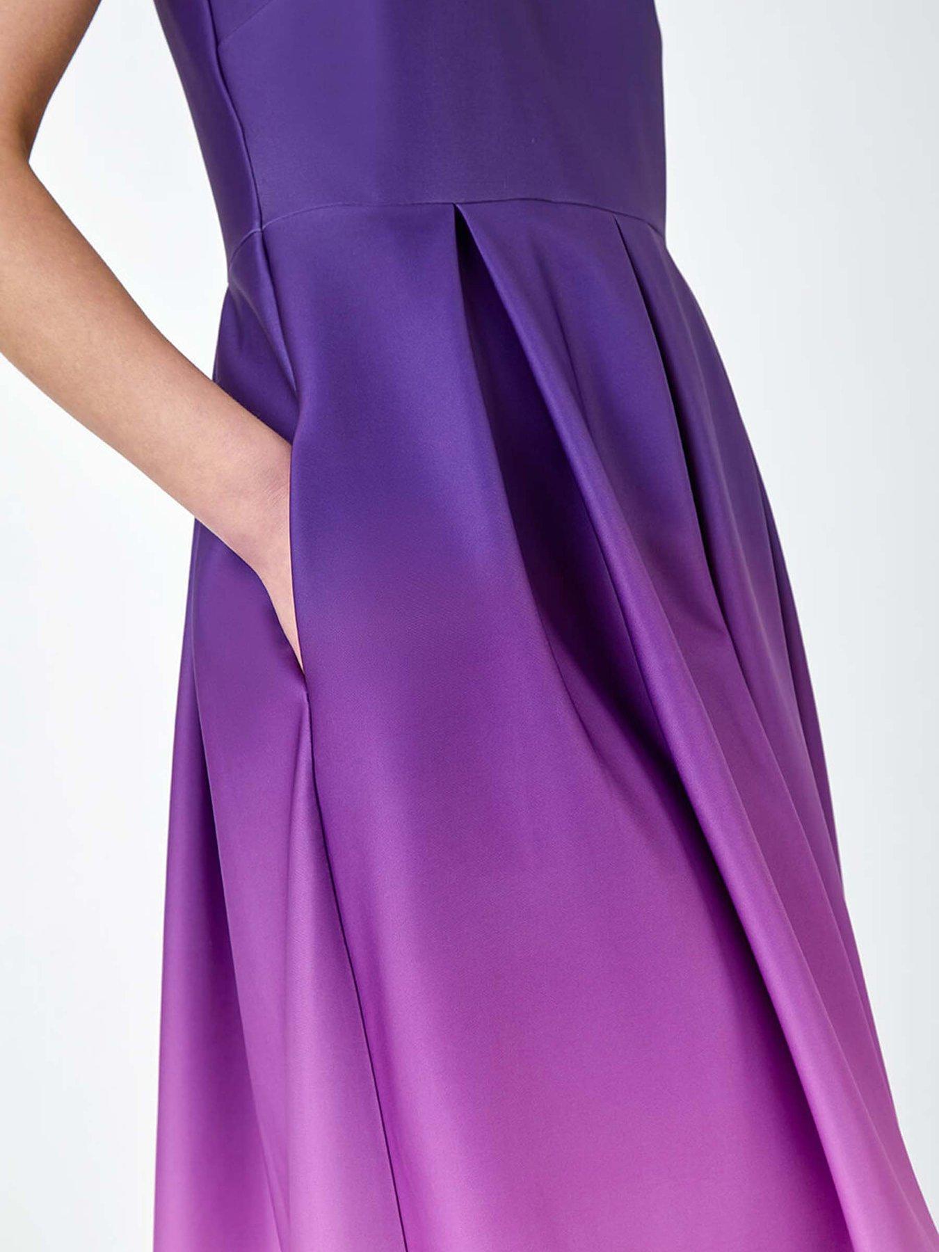 Image 5 of 5 of Roman Ombre Pleated Luxe Stretch Midi Dress