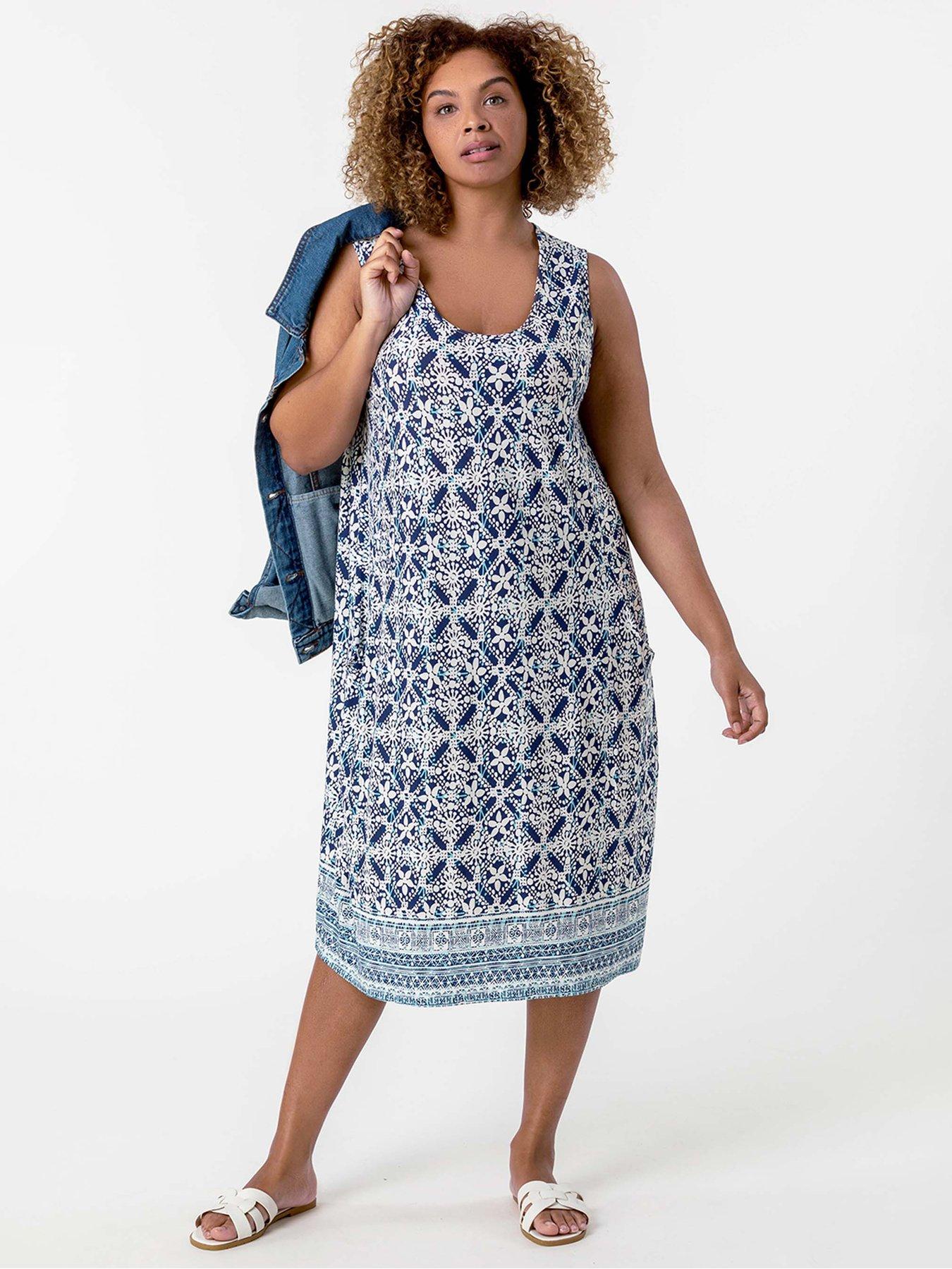 undefined Curve Geo Stretch Cocoon Dress
