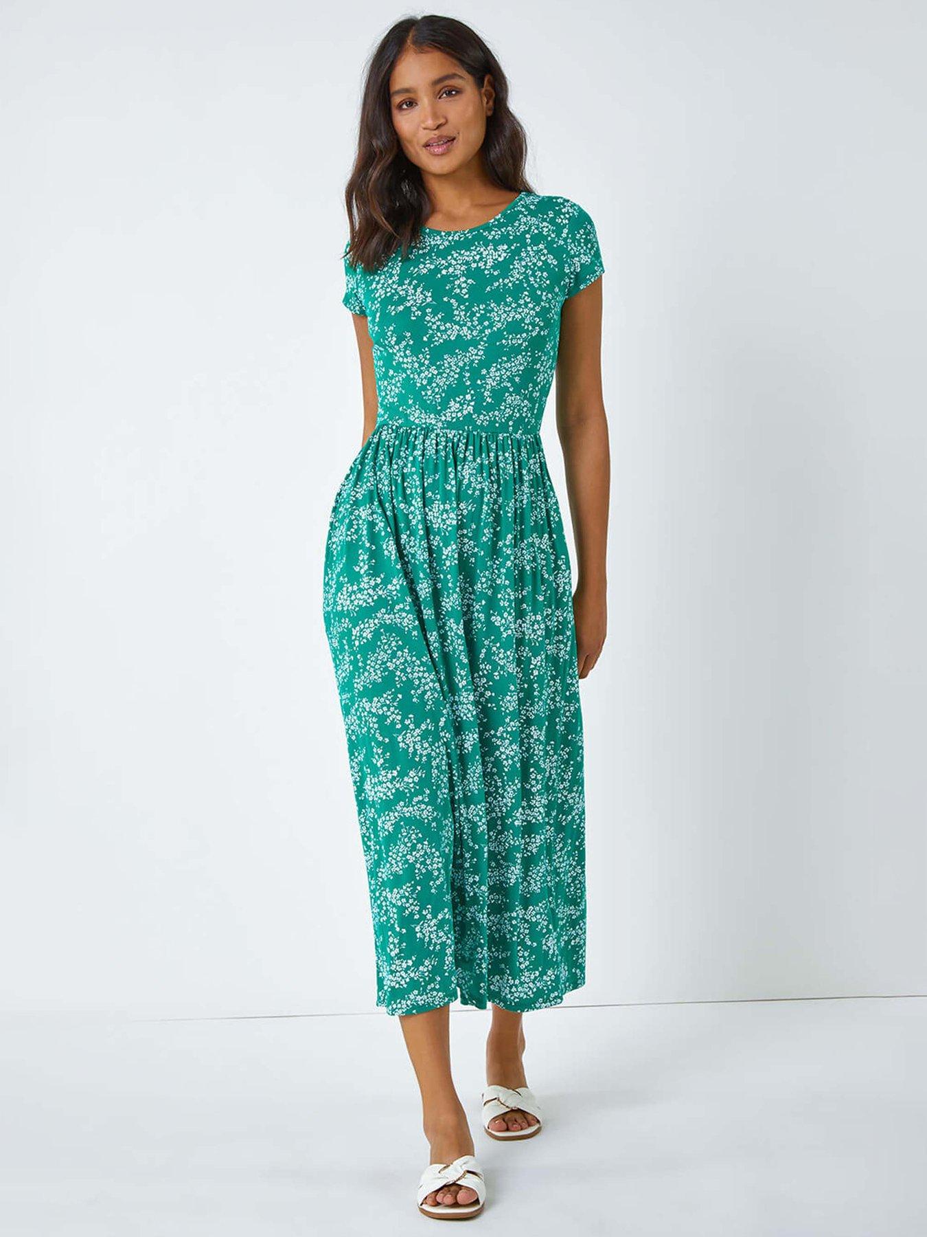 undefined Ditsy Gathered Skirt Stretch Midi Dress