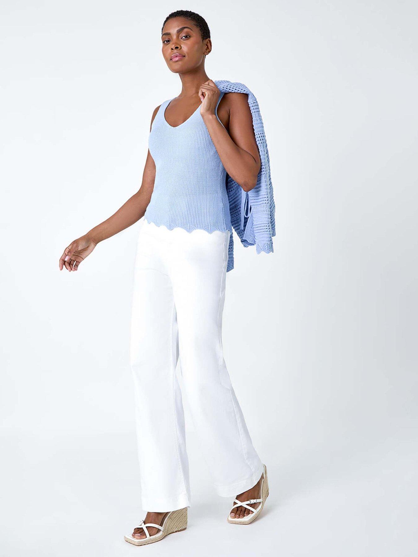 Image 3 of 5 of Roman Scalloped Edge V-neck Knit Vest