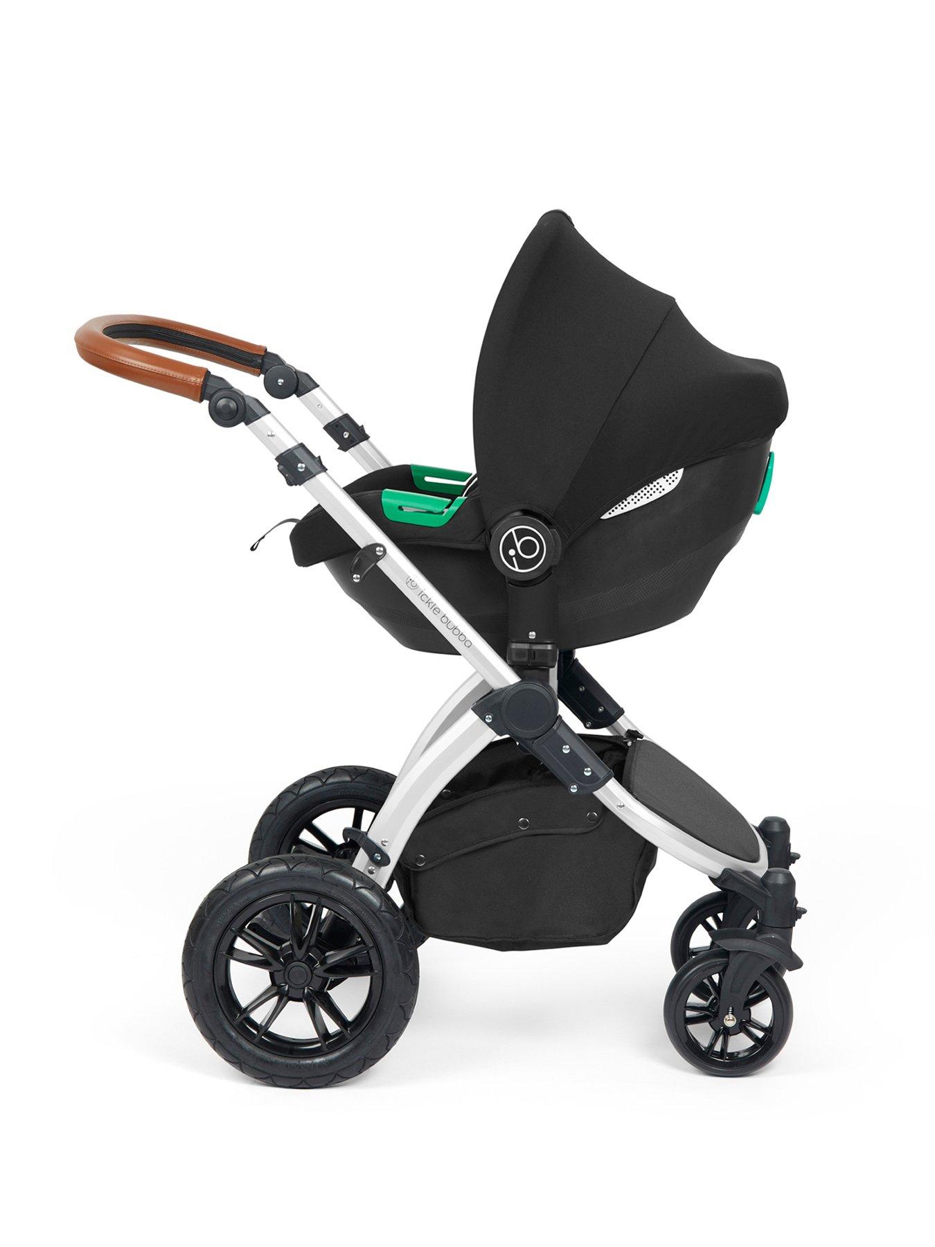 Image 6 of 7 of Ickle Bubba Stomp Luxe 12 Piece Travel System with i-Size Cirrus Car Seat &amp; ISOFIX Base - Silver / Desert / Tan