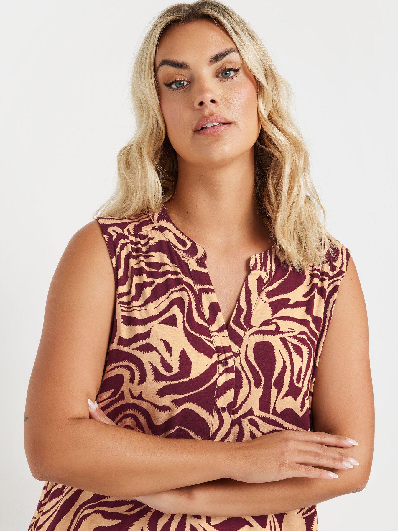 Image 4 of 4 of Yours Curve Sleeveless Blouse - Red