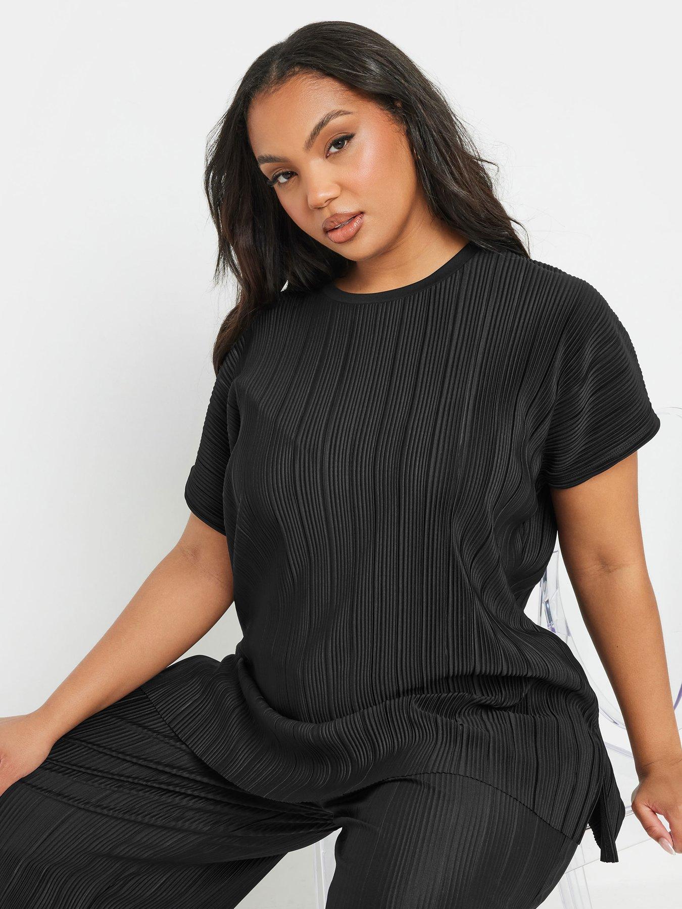 Image 1 of 4 of Yours Curve Plisse Grown On Tee Co-ord - Black
