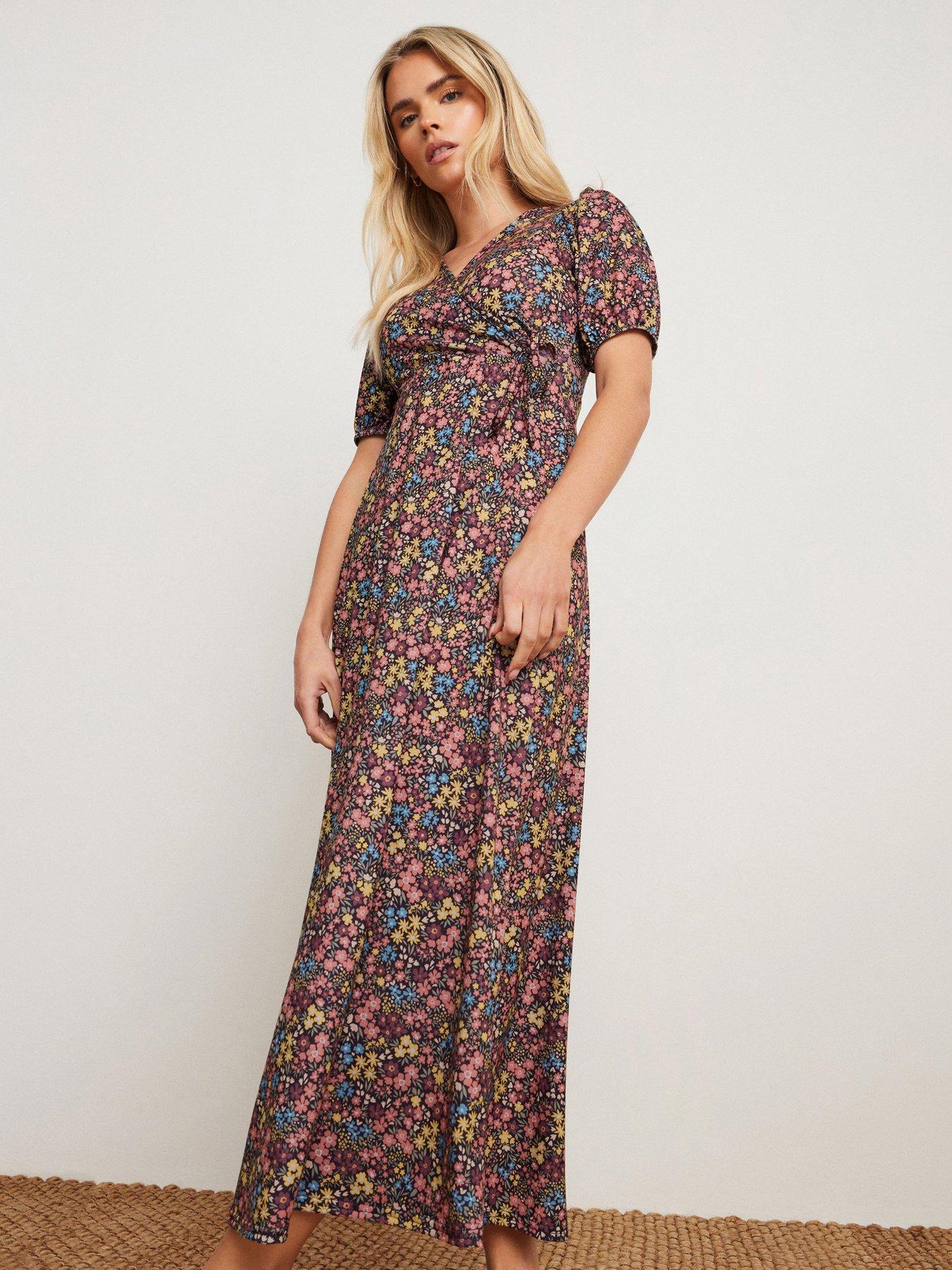 Image 3 of 4 of M&Co Petite Ditsy Wrap Short Sleeve Maxi Dress
