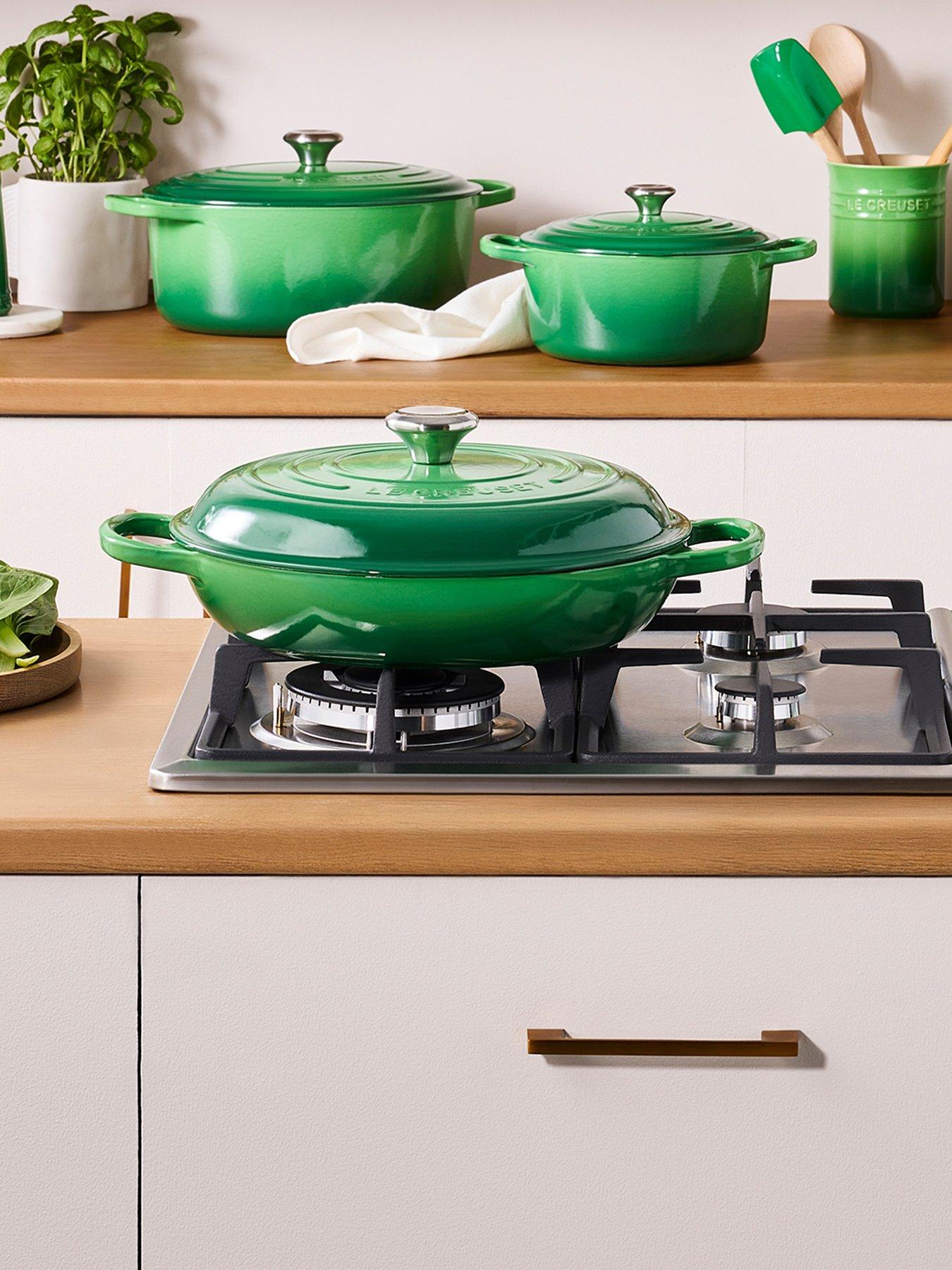 Le Creuset 30 cm Shallow Cast Iron Casserole Dish - Green