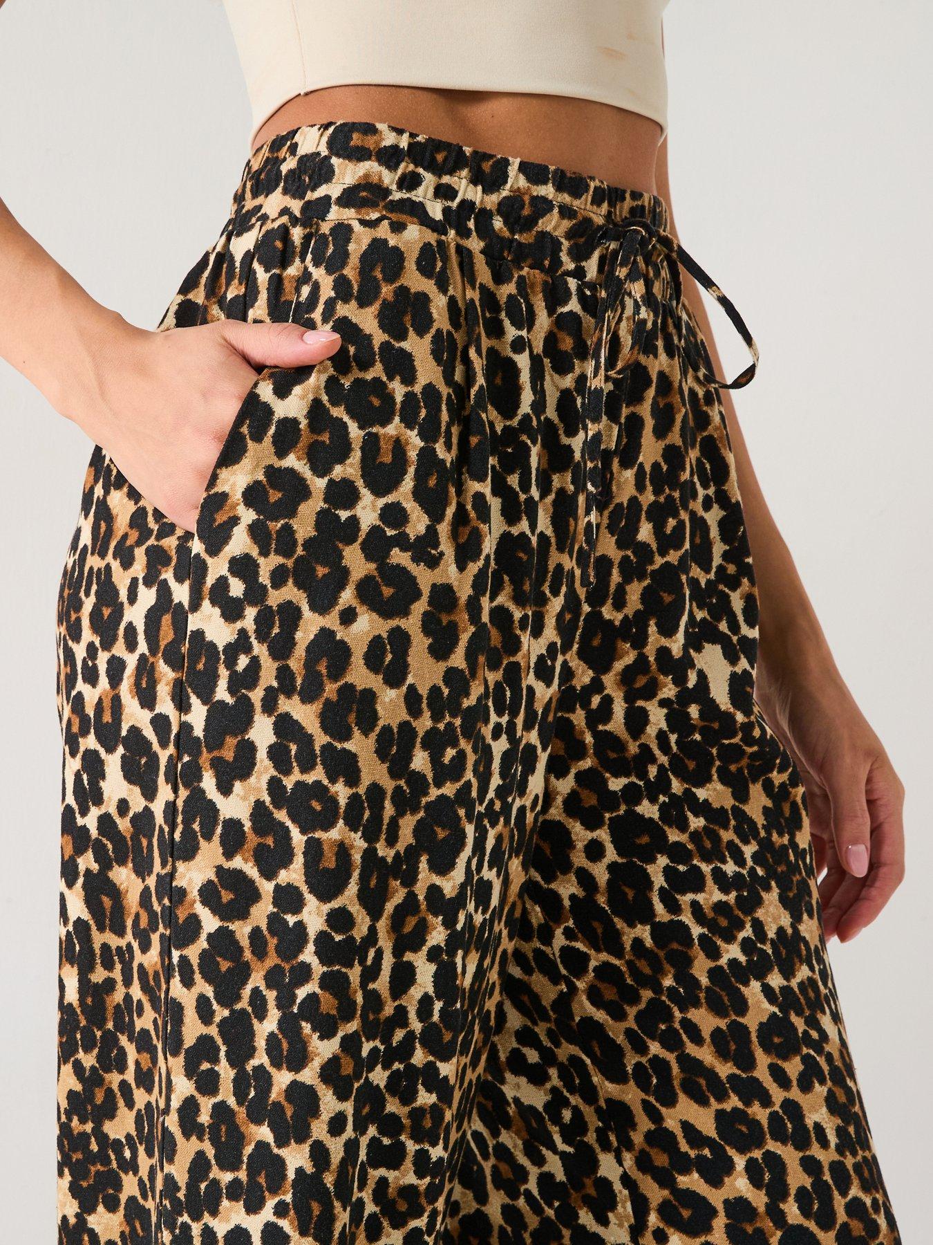 Image 4 of 4 of Vero Moda Milo Wide Pants - Multi