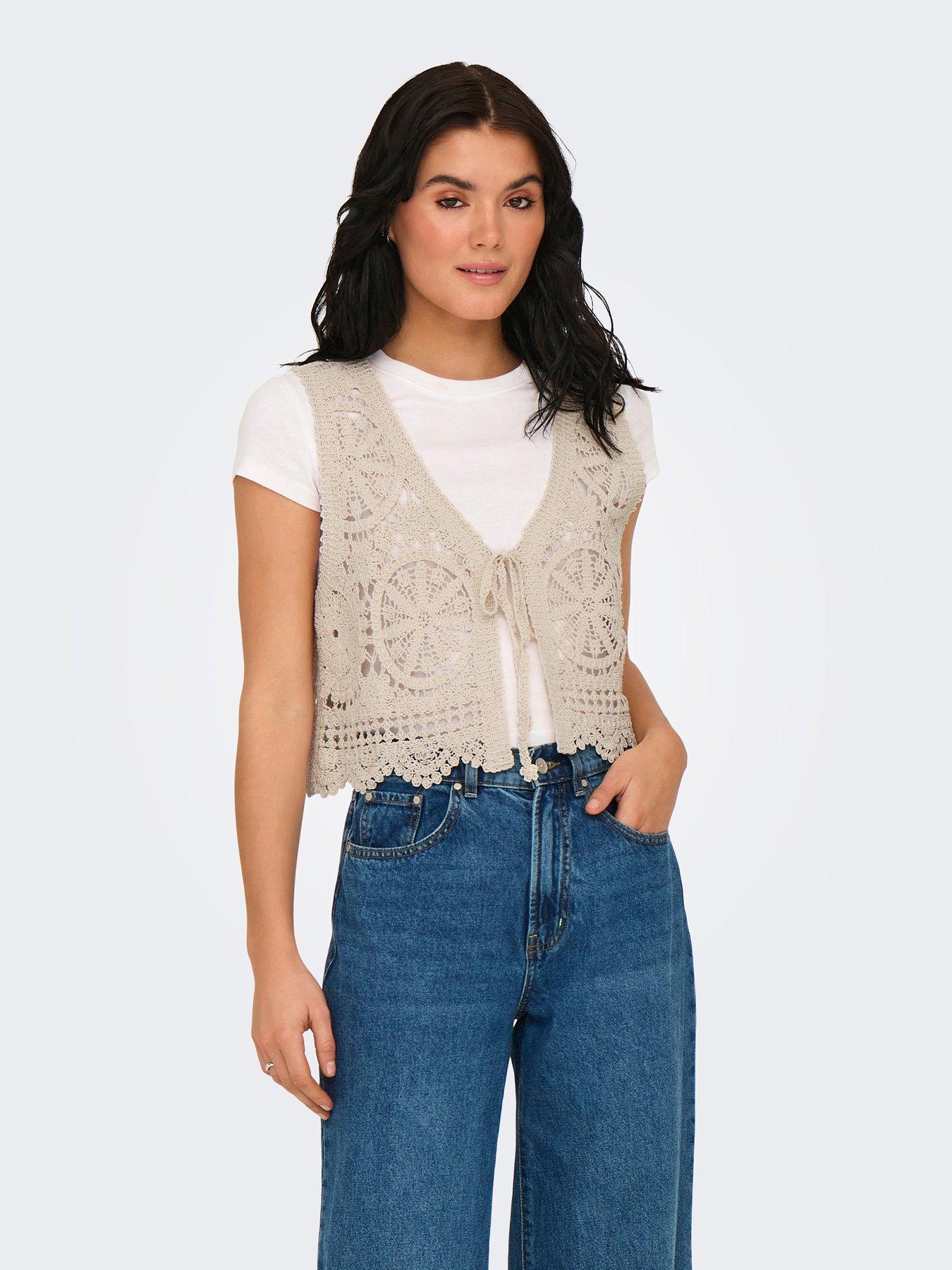 JDY Vic Short Sleeve V-neck Tie Knitted Vest - Cream