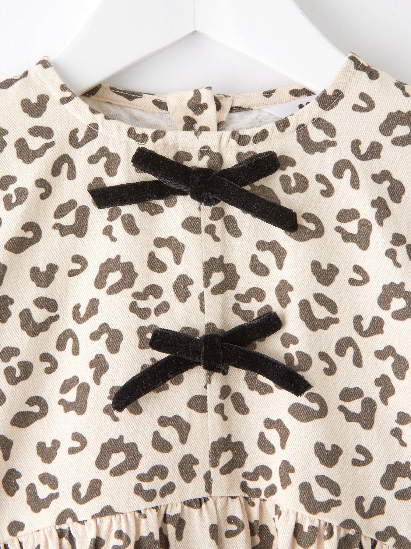 Image 3 of 4 of Mini V by Very Girls Textured Leopard Print Long Sleeve Dress - Multi