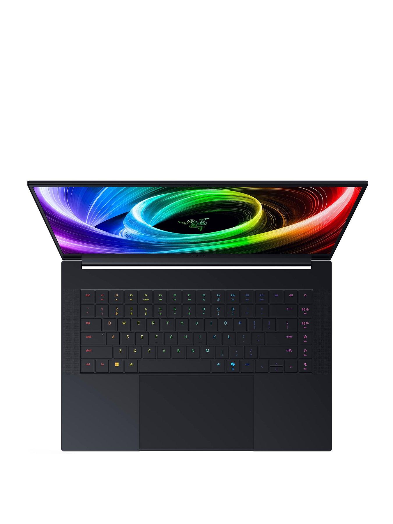 Image 2 of 7 of Razer Blade 16 - GeForce RTX 5090 - AMD Ryzen AI 9 - 64GB RAM - 4TB SSD - 16in - Black