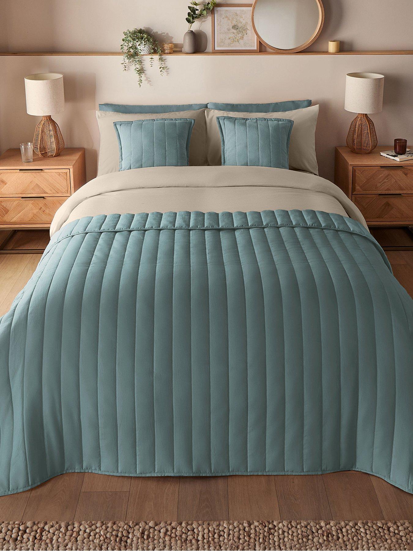 Silentnight Supersoft Quilted Bedspread Throw