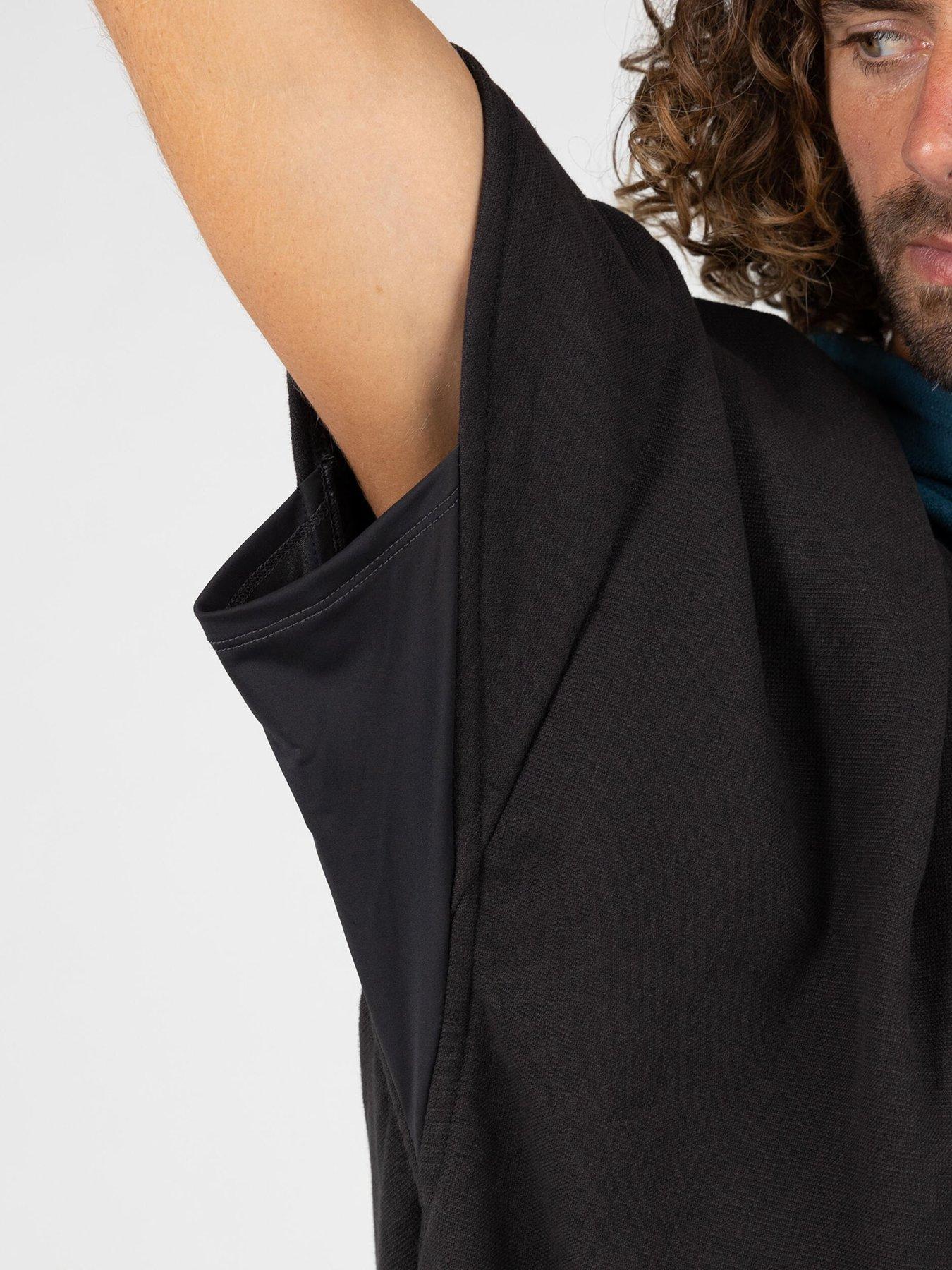Image 5 of 6 of Decathlon Surf Poncho 500 - Black