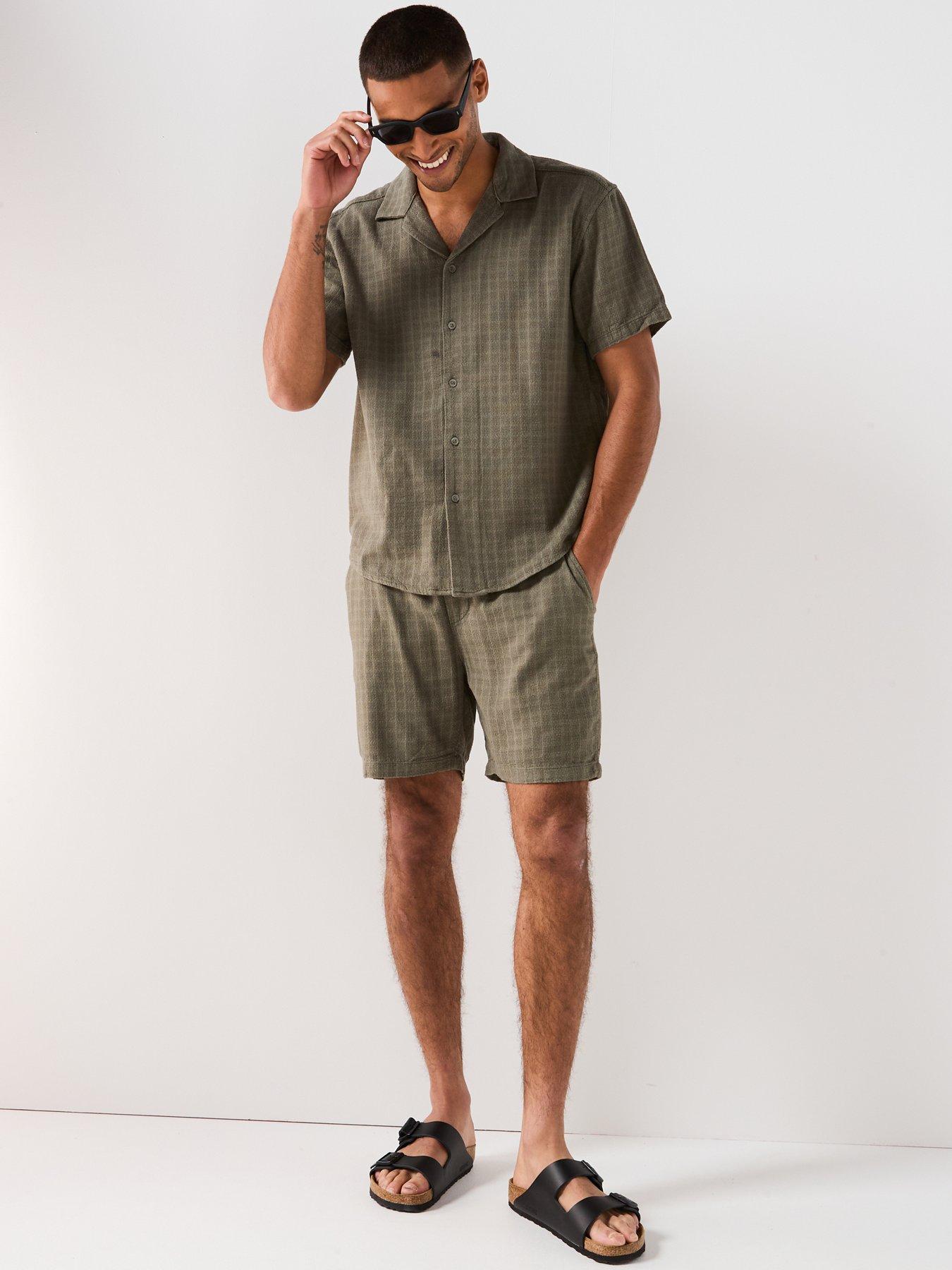 Image 3 of 4 of ONLY & SONS Latham Short Sleeve Linen Blend Shirt - Dark Green