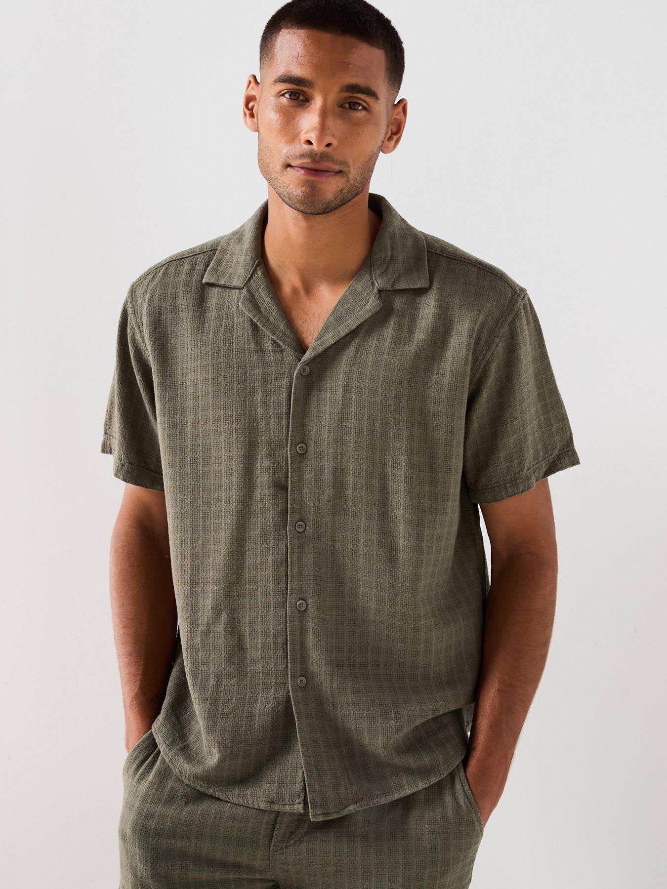 Image 4 of 4 of ONLY & SONS Latham Short Sleeve Linen Blend Shirt - Dark Green