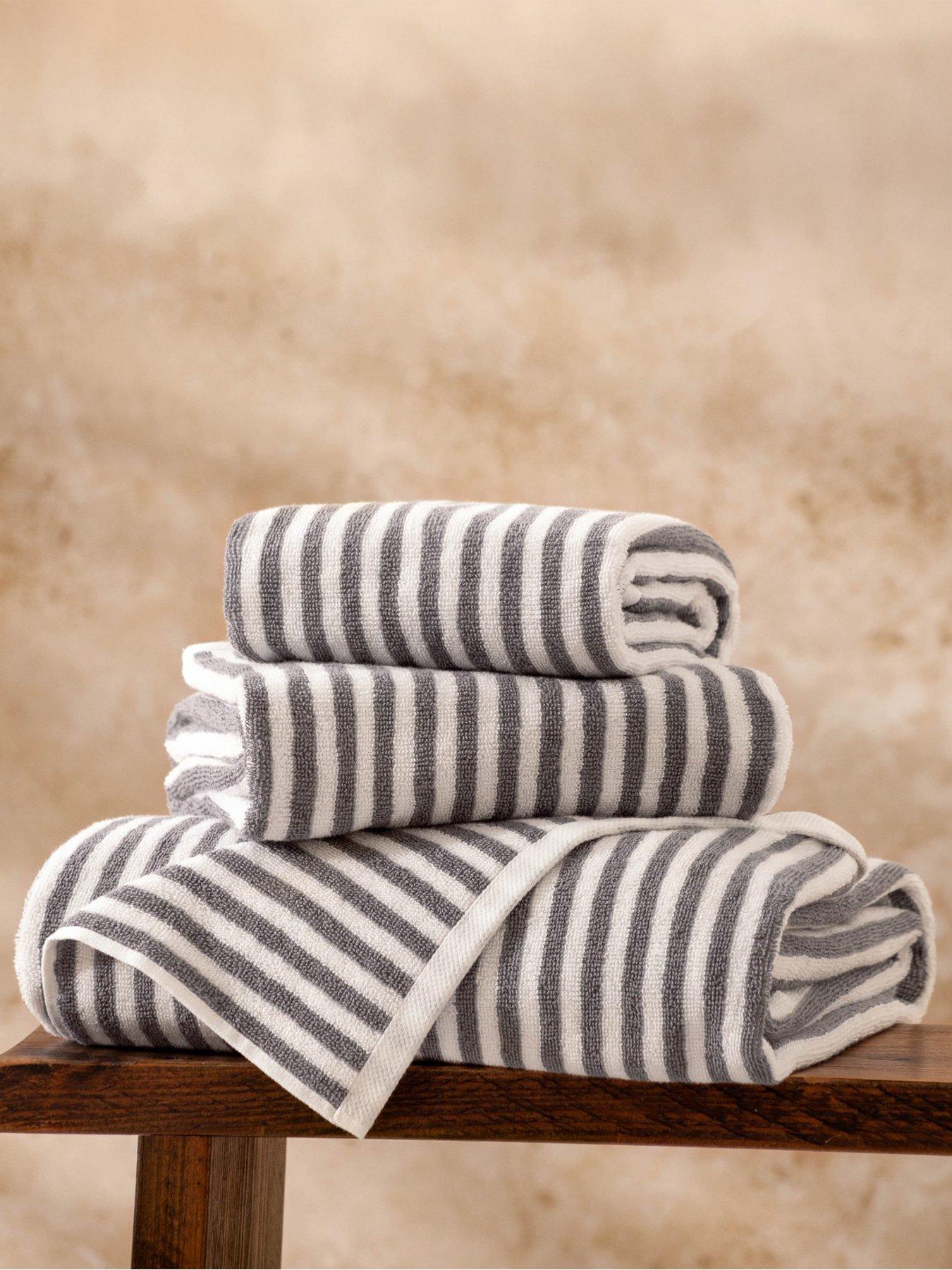 Yard Hebden Bath Towel