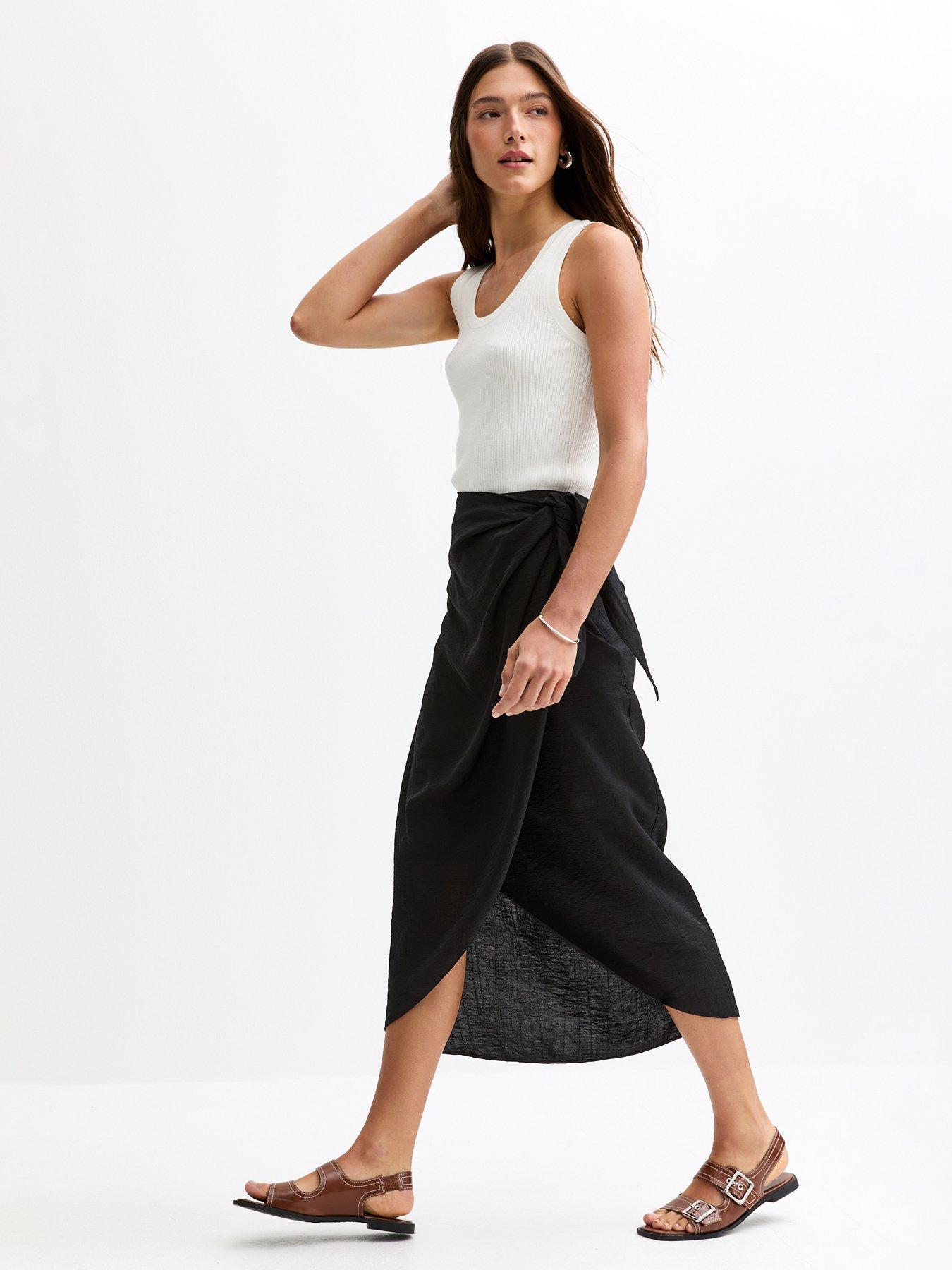 Image 4 of 6 of New Look Black Crinkled Sarong Midi Skirt