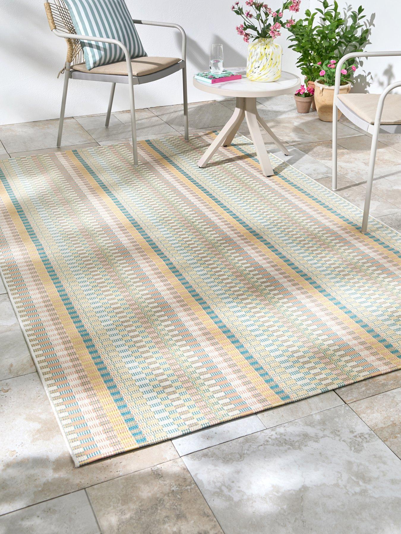 Very Home Cosmos Stripe Indoor/Outdoor Rug - Multi