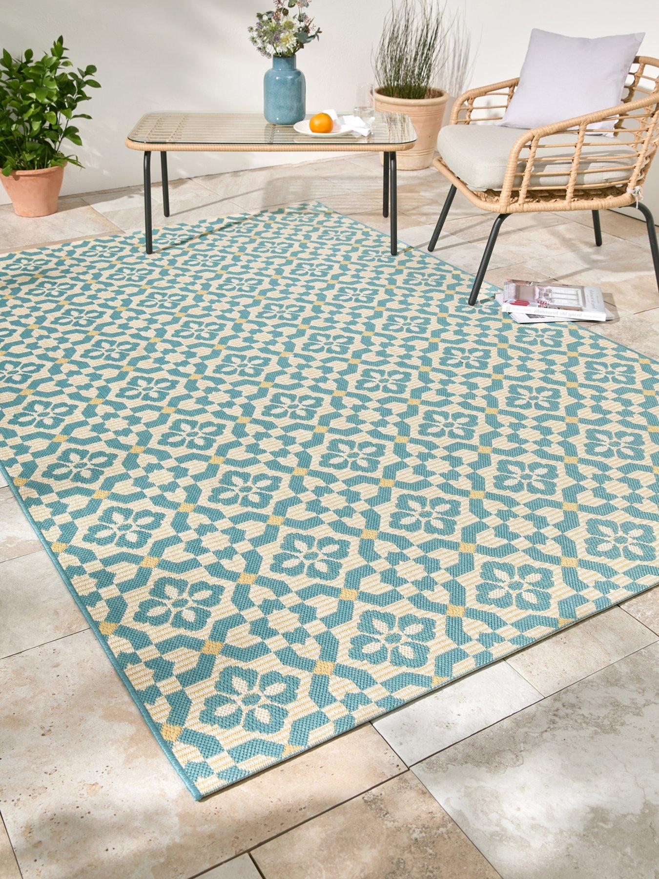 Very Home Cosmos Tile Indoor/Outdoor Rug