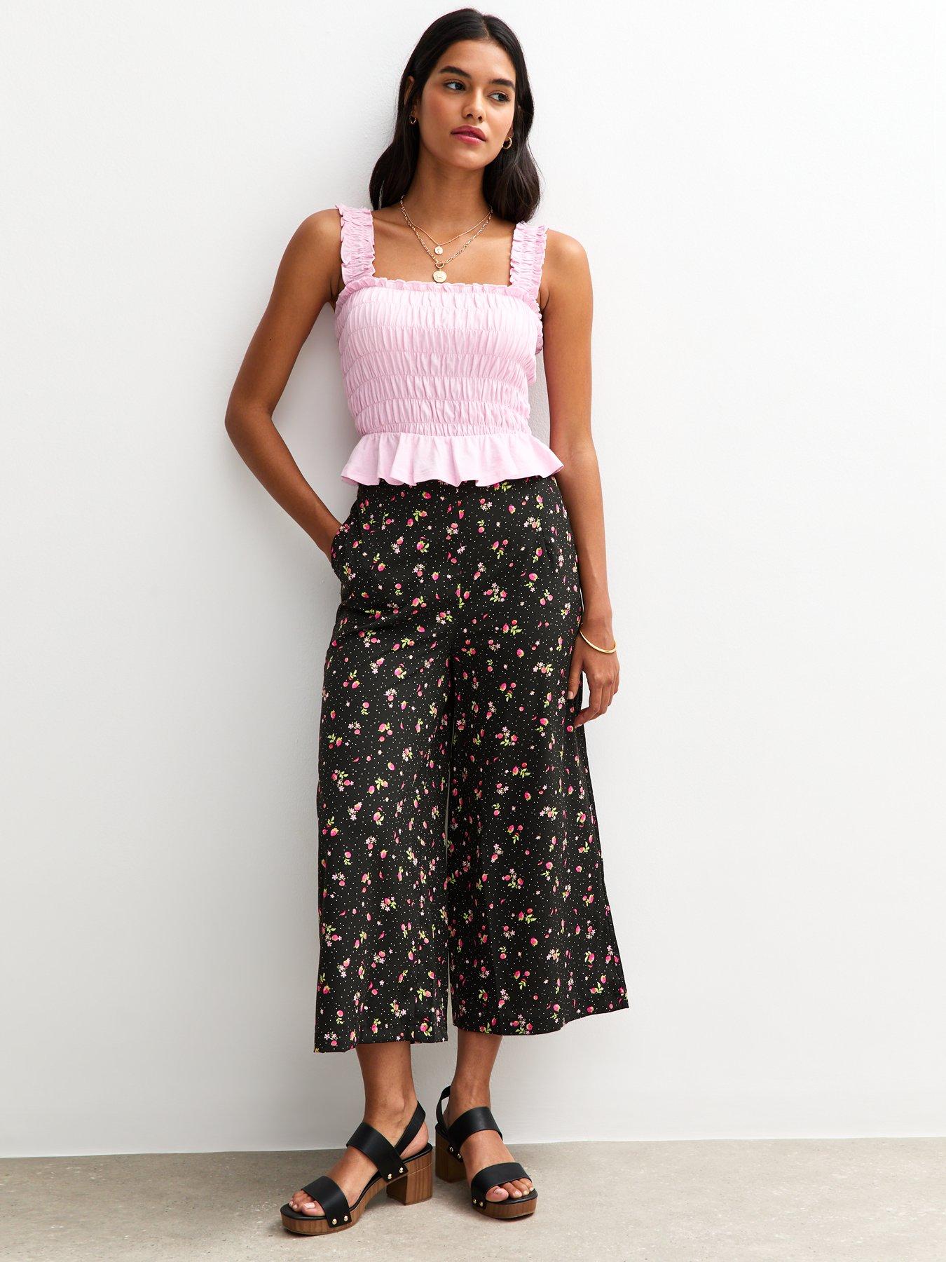 New Look Floral Print Cropped Trousers - Black