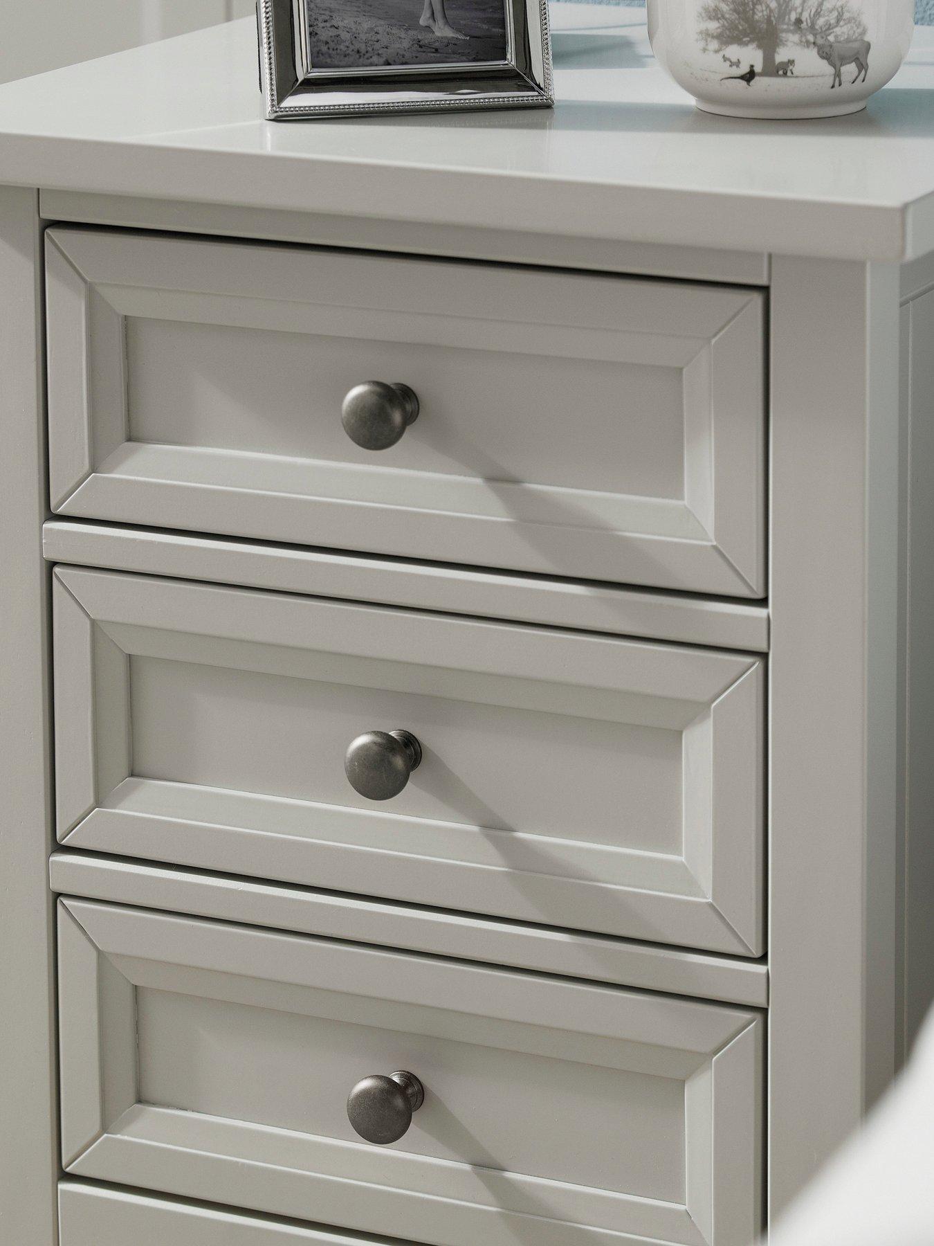 Image 3 of 5 of Julian Bowen Maine 3 Drawer Bedside Dove Grey