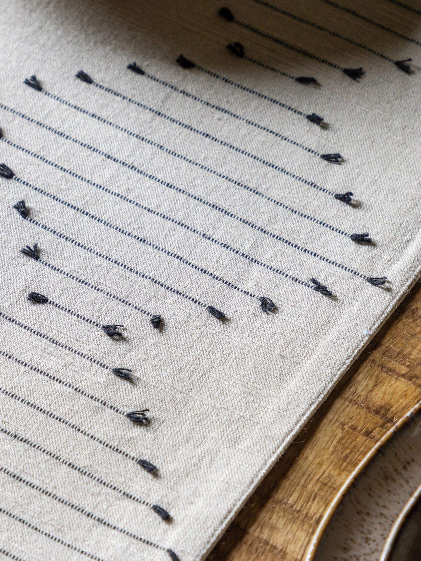 Gallery Direct Boheme Diamond Weave Table Runner – 36 x 250 cm