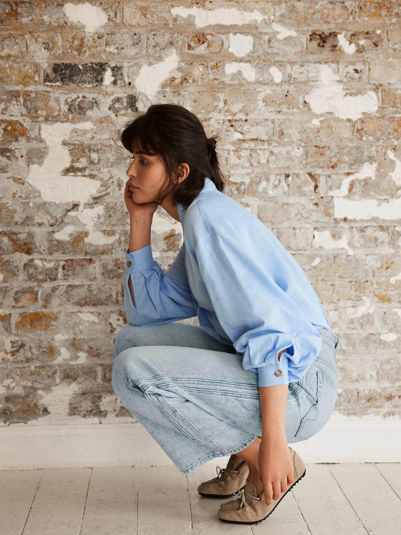 Image 4 of 6 of Mint Velvet Light Indigo Relaxed Tapered Jeans - Blue