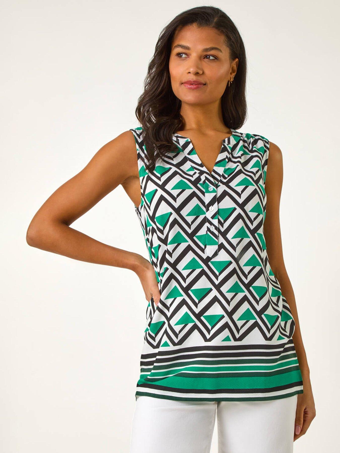 undefined Geo Print Border V-neck Vest - Green