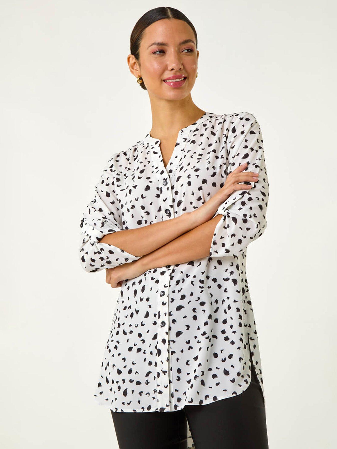 Roman Spot Print V-neck Button Blouse - Ivory
