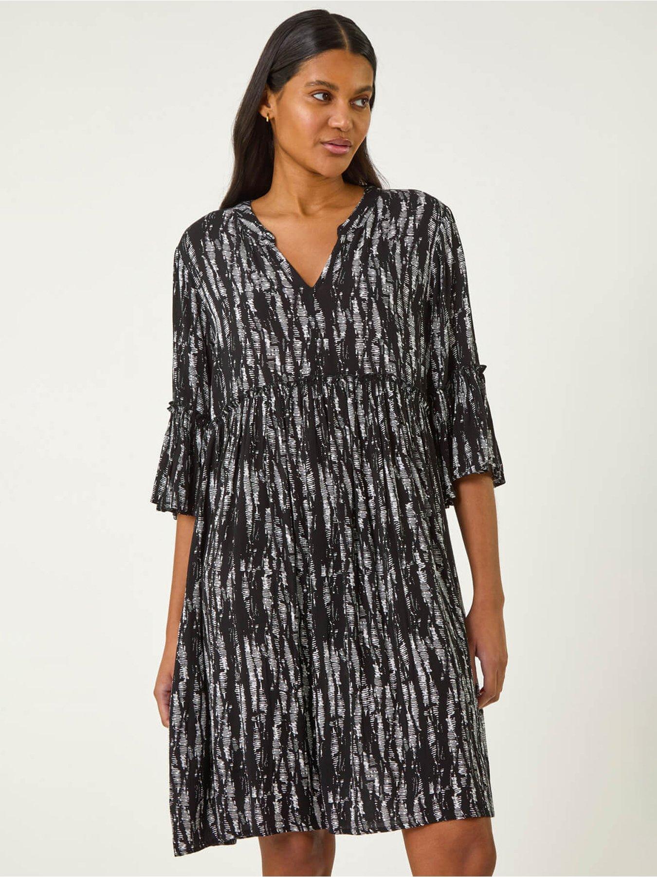 undefined Abstract Crinkle Smock Dress - Black