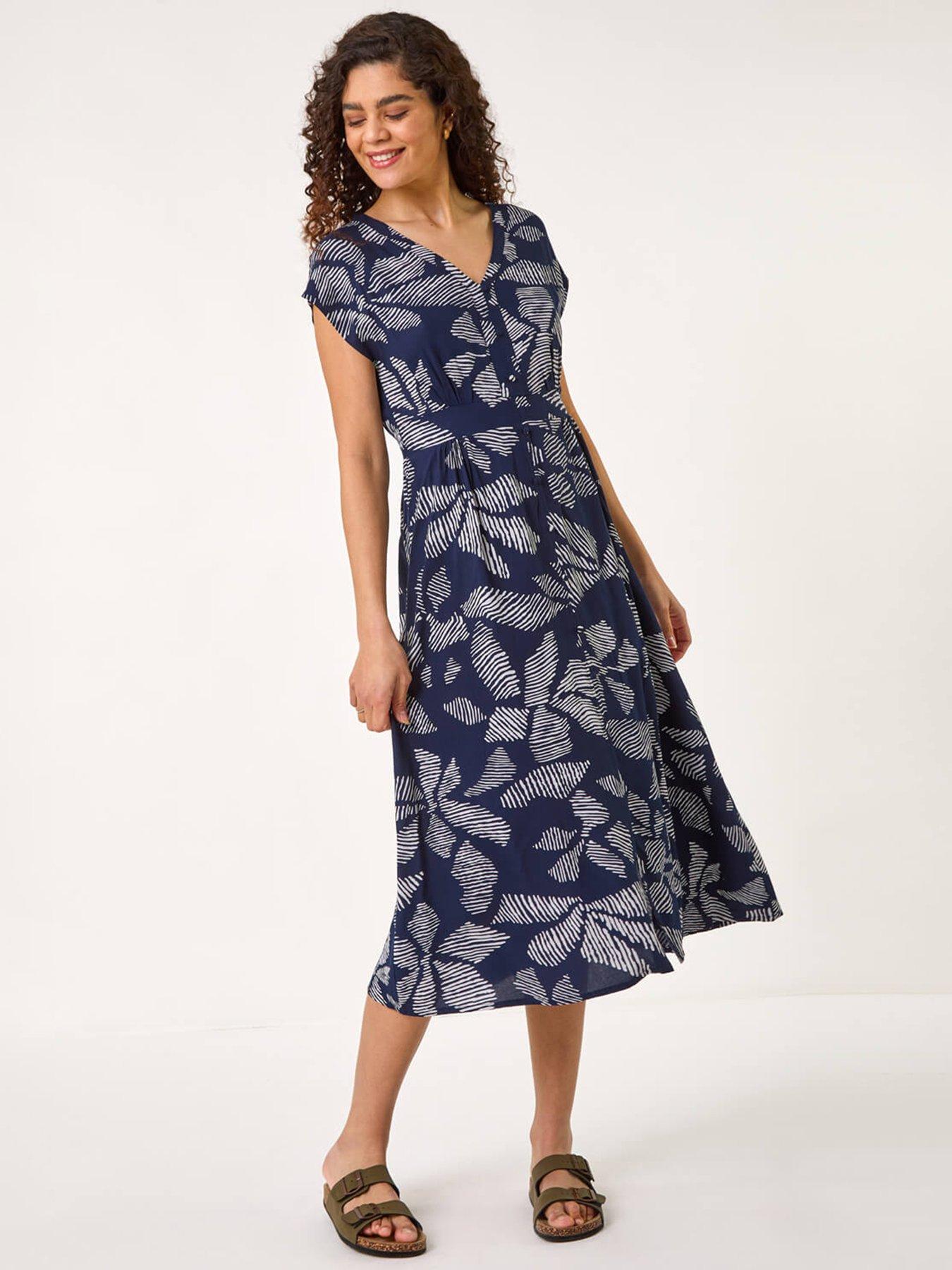 undefined Leaf Print Shirred Midi Dress - Navy