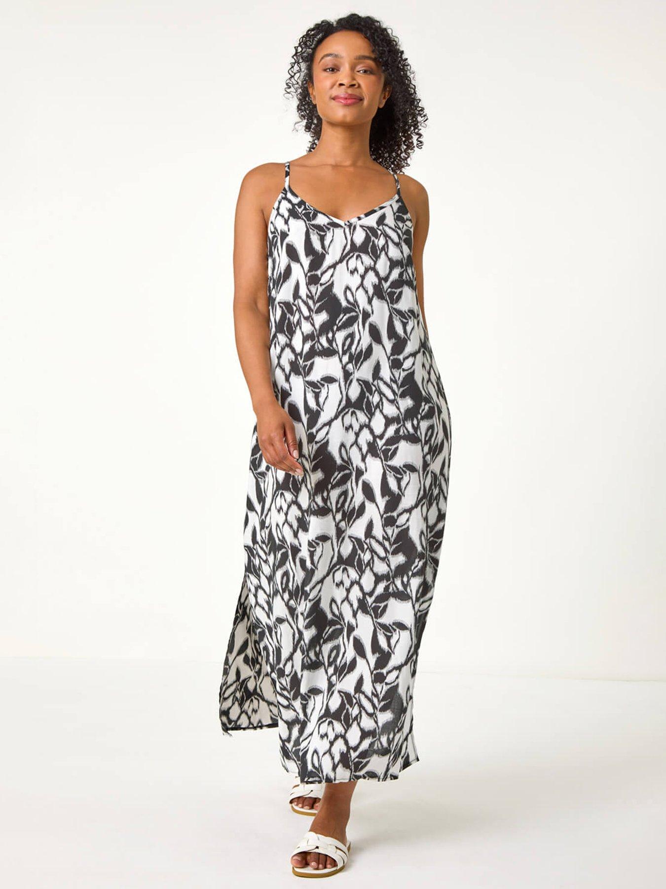undefined Petite Print V-neck Tiered Maxi Dress - Black