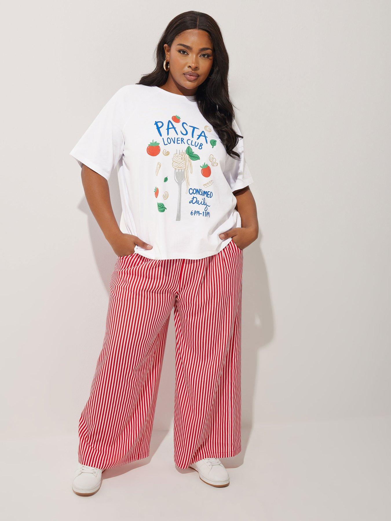 Image 3 of 4 of Yours Curve Pasta Lover Club Raglan T-Shirt - White