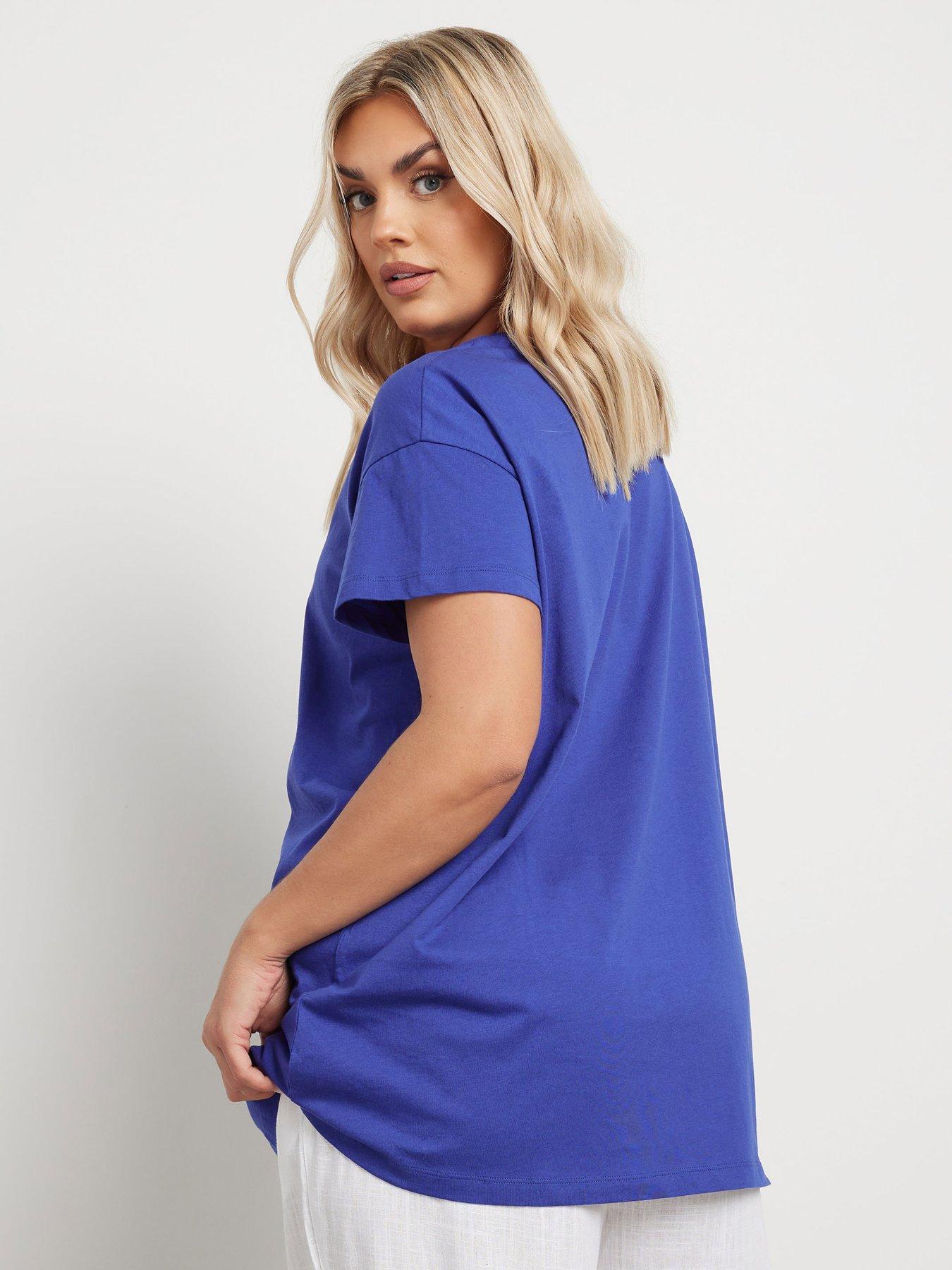 Image 2 of 4 of Yours Curve Placement Print Core T-Shirt