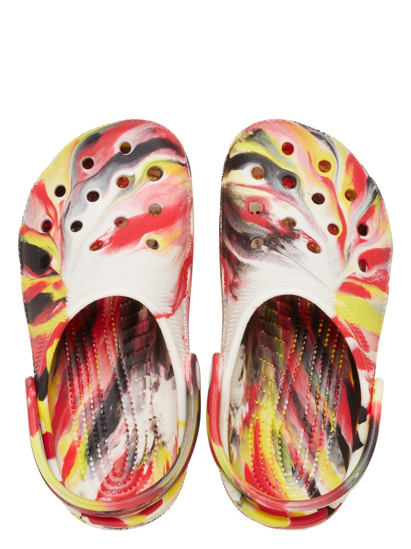 Image 4 of 6 of Crocs Classic Marbled Kids