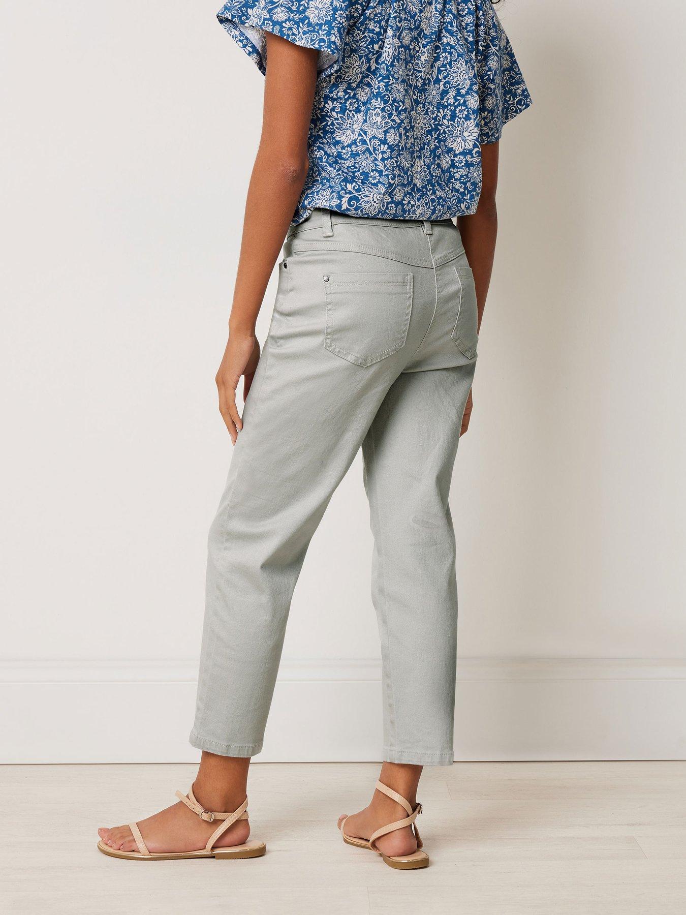 Image 2 of 4 of M&Co Petite Petite Crop Jean
