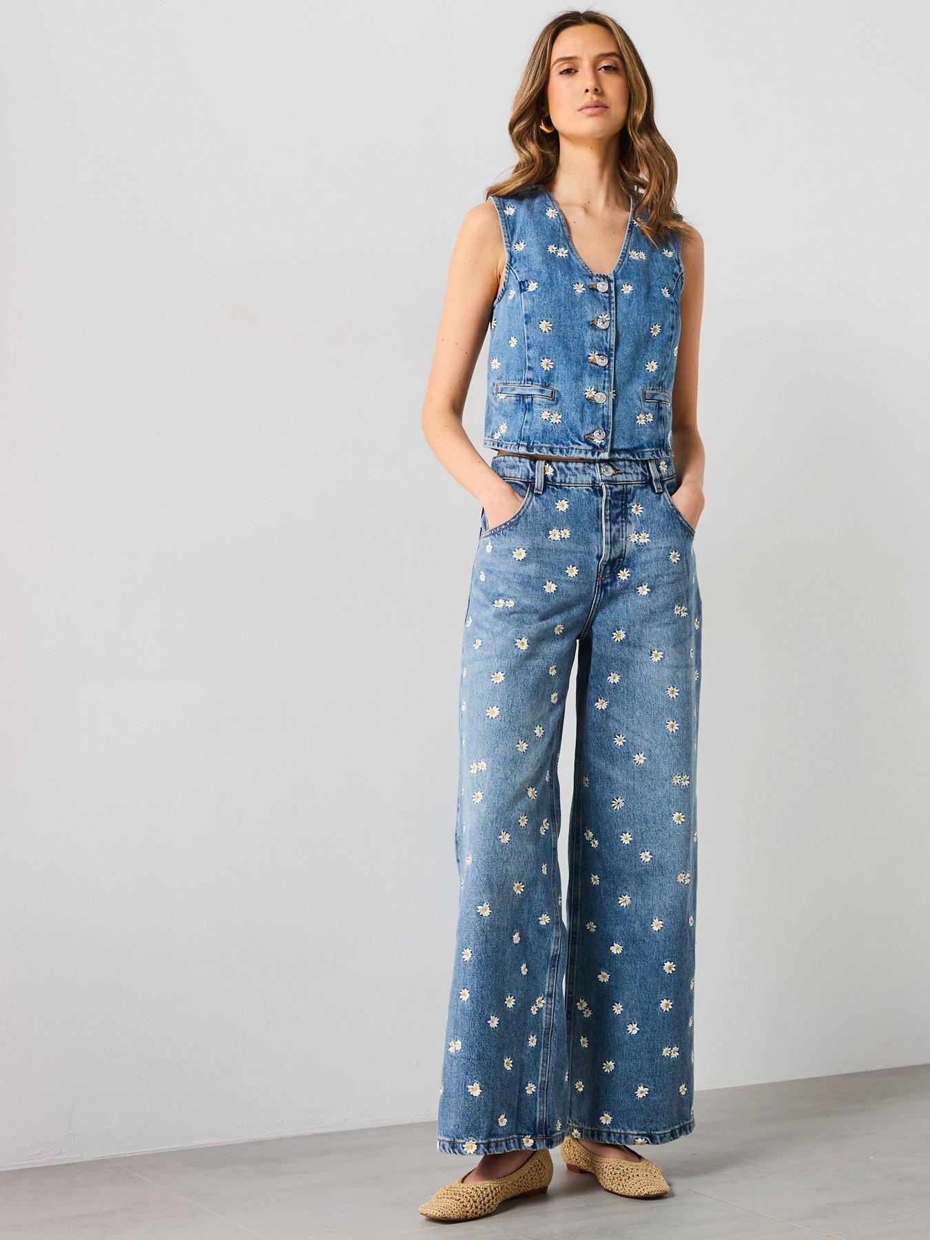 Image 3 of 6 of Mango Flower Embroidered Crop Vest - Blue