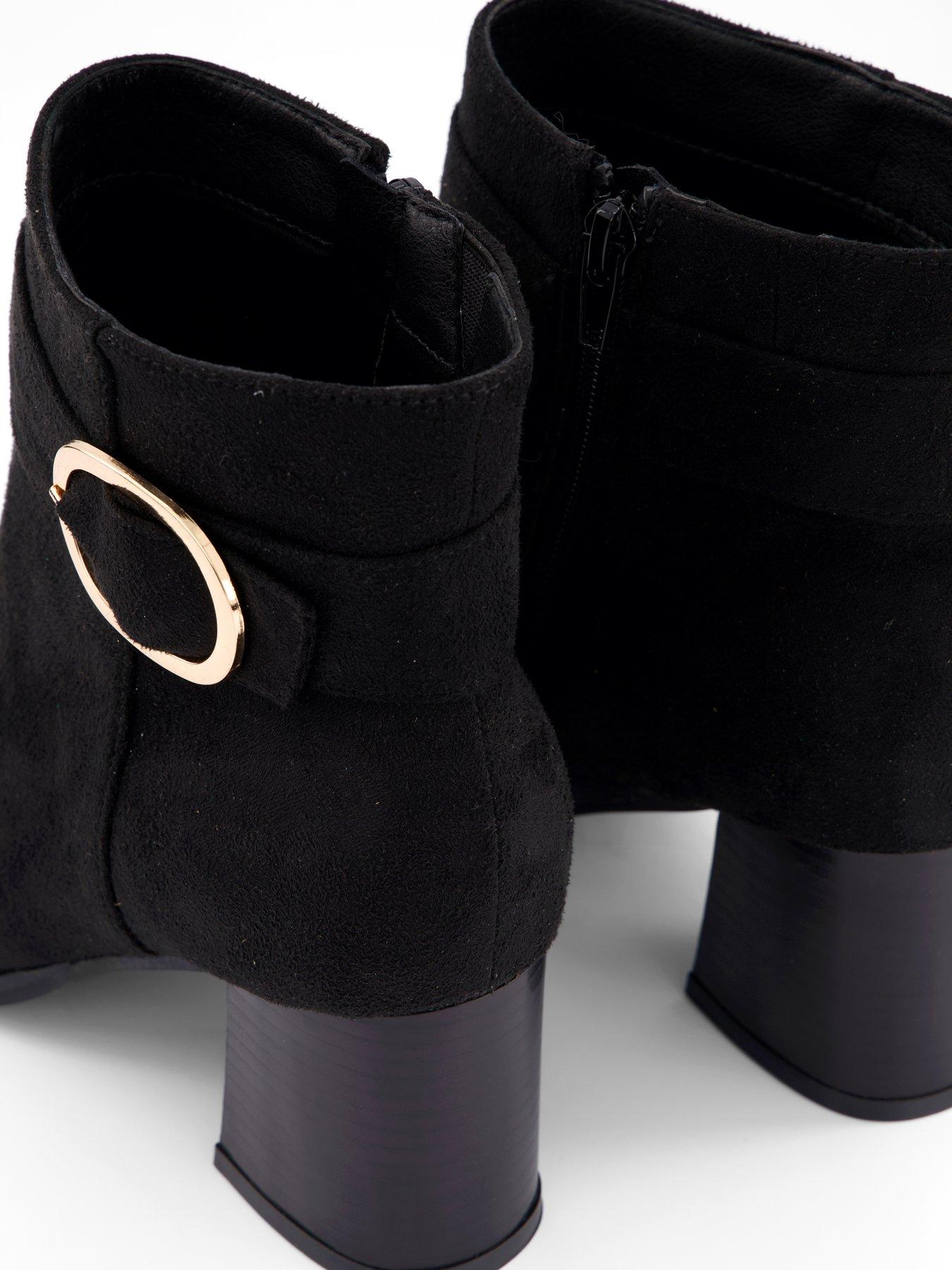 Image 6 of 6 of V by Very Wide Fit Block Heel Ankle Boot - Black