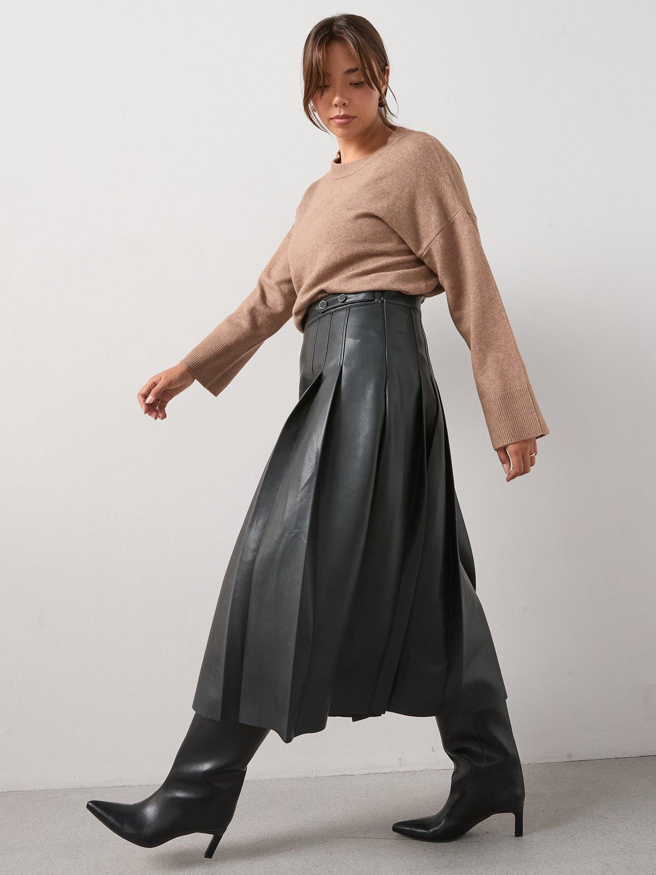 The Very Collection Curve Pu Pleated Midi Skirt - Black