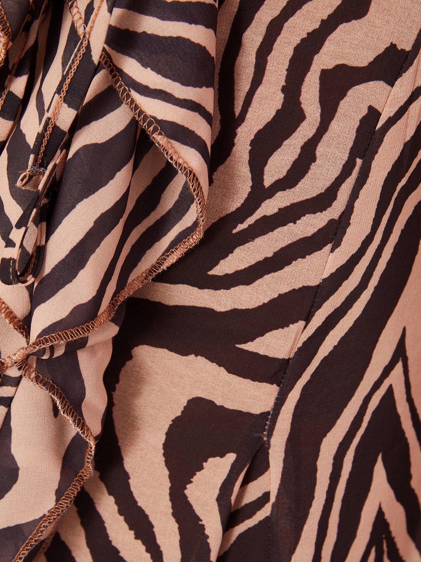 Image 6 of 6 of Quiz Brown Chiffon Tiger Print Dress