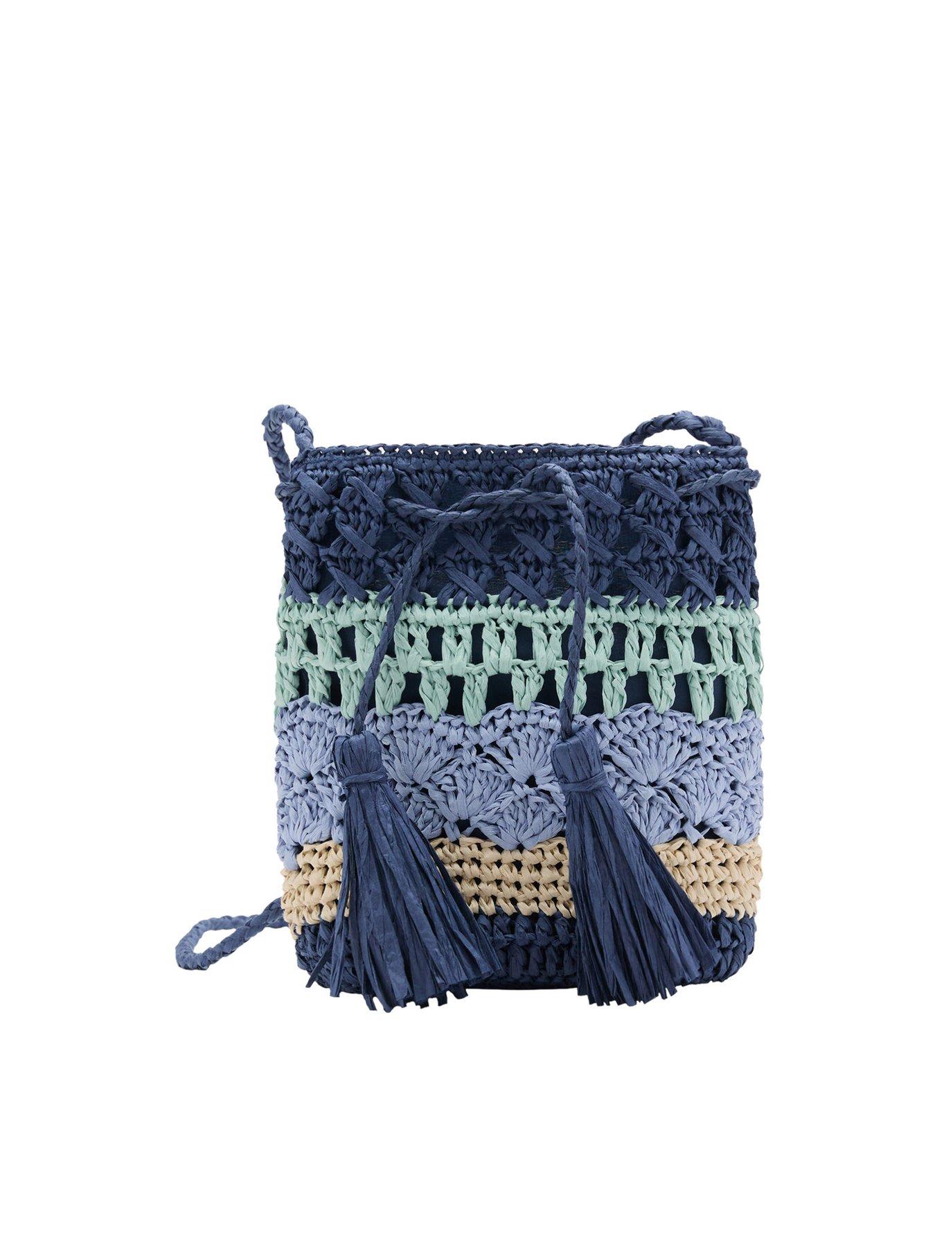 Image 4 of 5 of Mango Girls Contrast Mini Bag - Navy