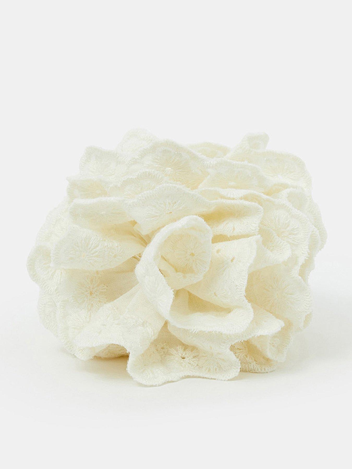 undefined Broderie Ruffle Claw Clip - Cream
