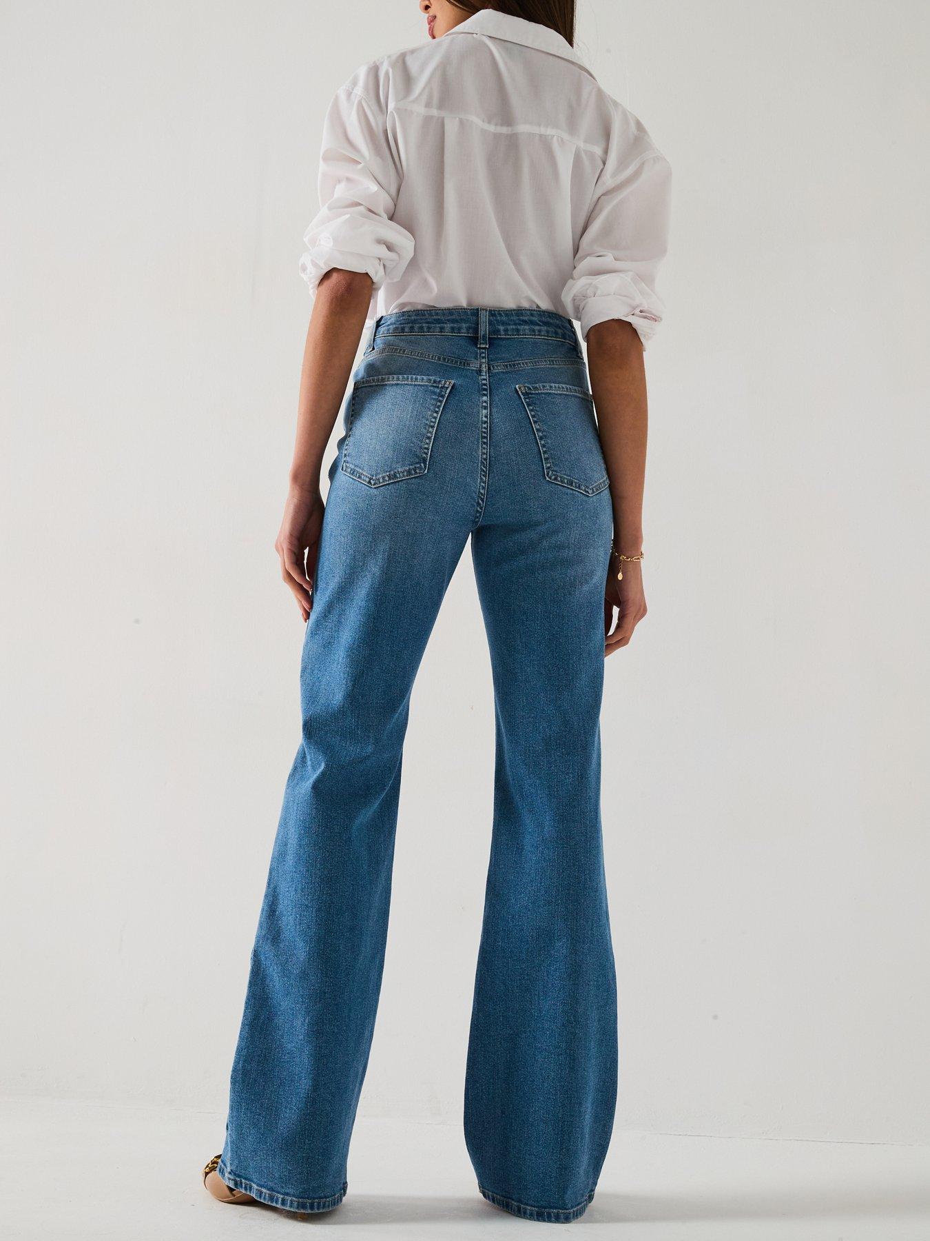 Image 2 of 6 of V by Very Flare Jeans With Front Patch Pockets - Mid Wash